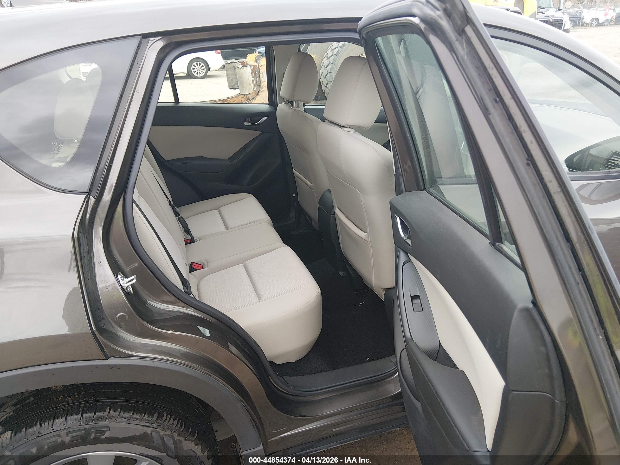MAZDA CX-5 image 8