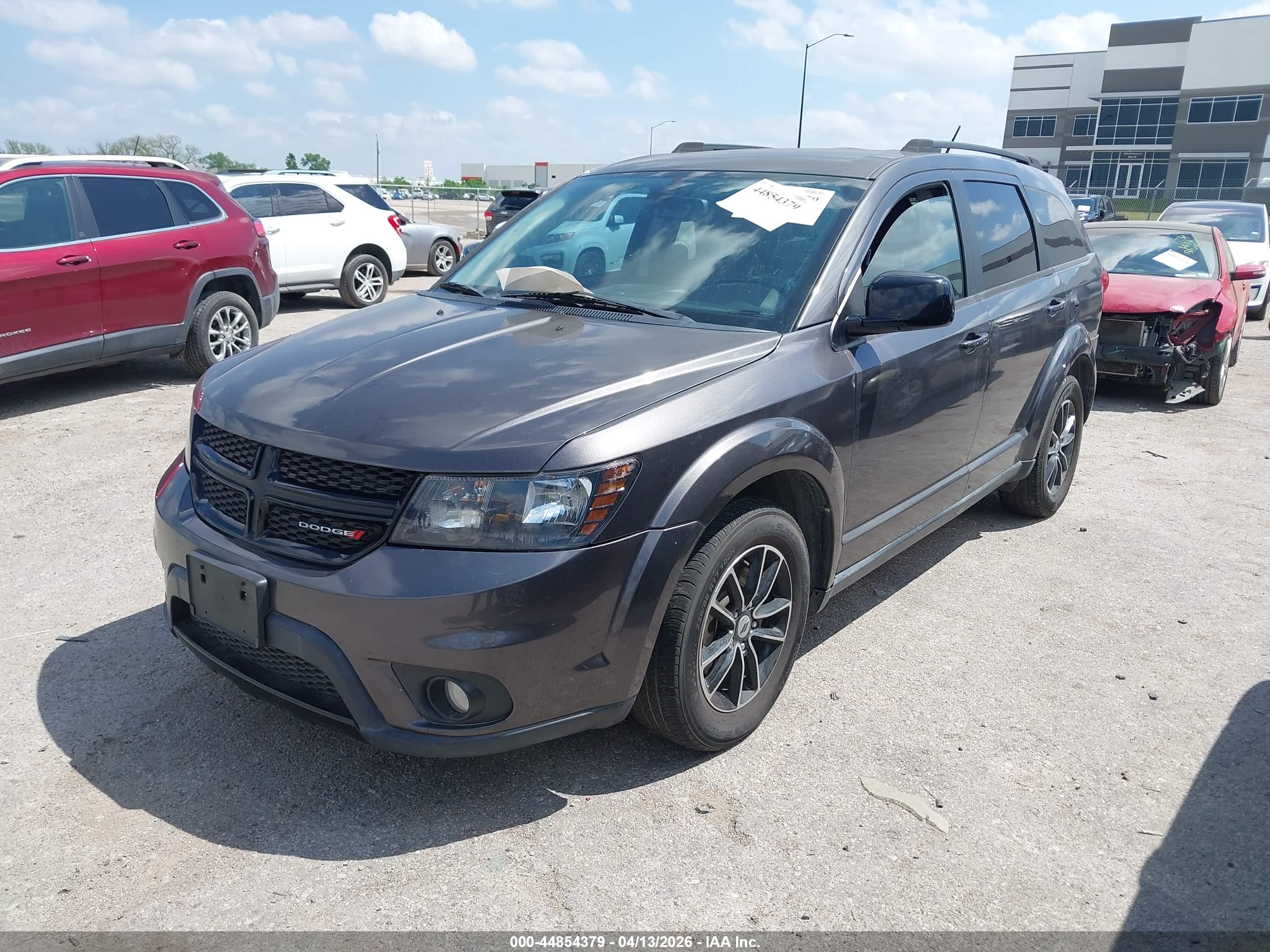 DODGE JOURNEY image 2