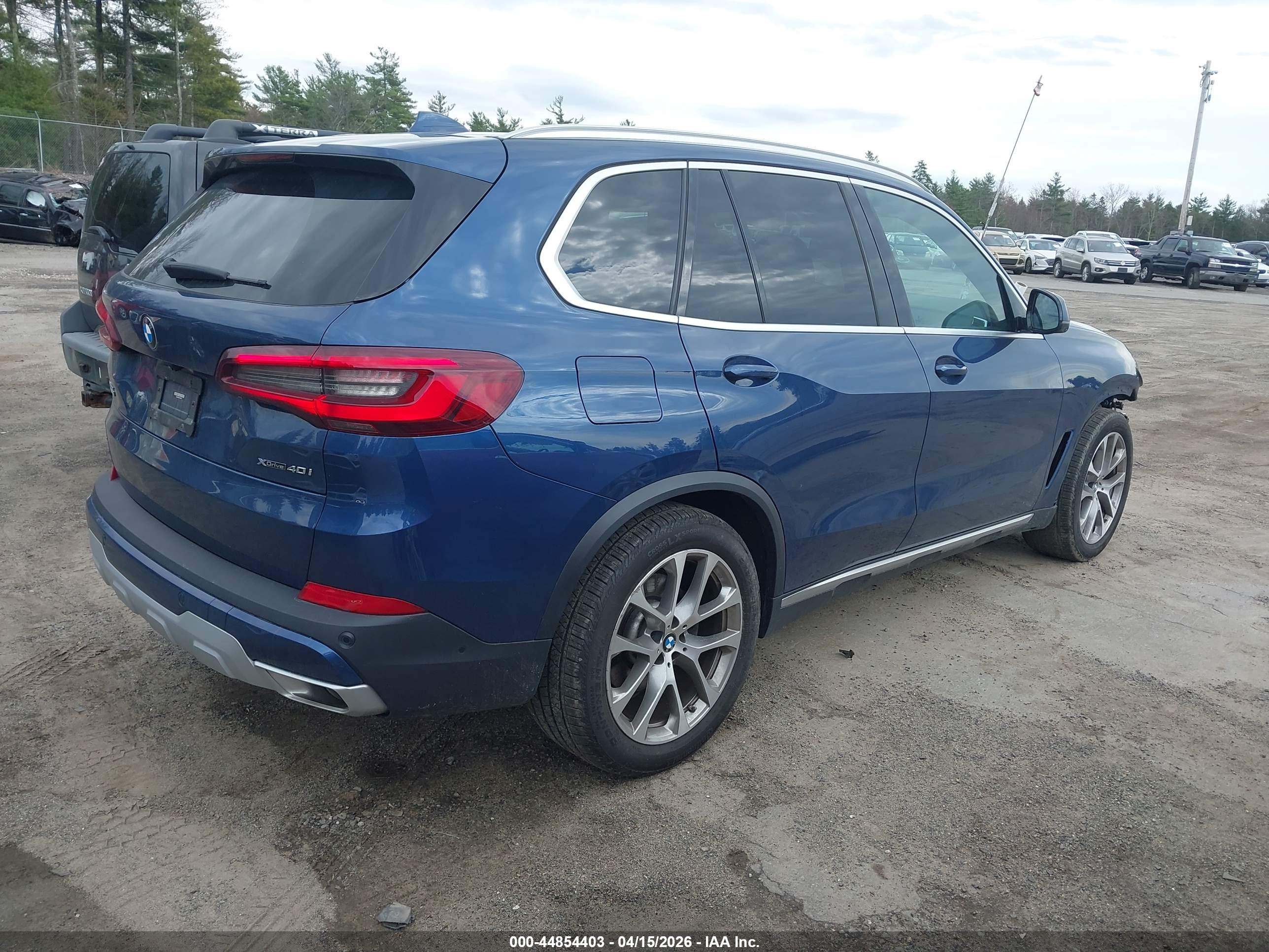 BMW X5 image 4