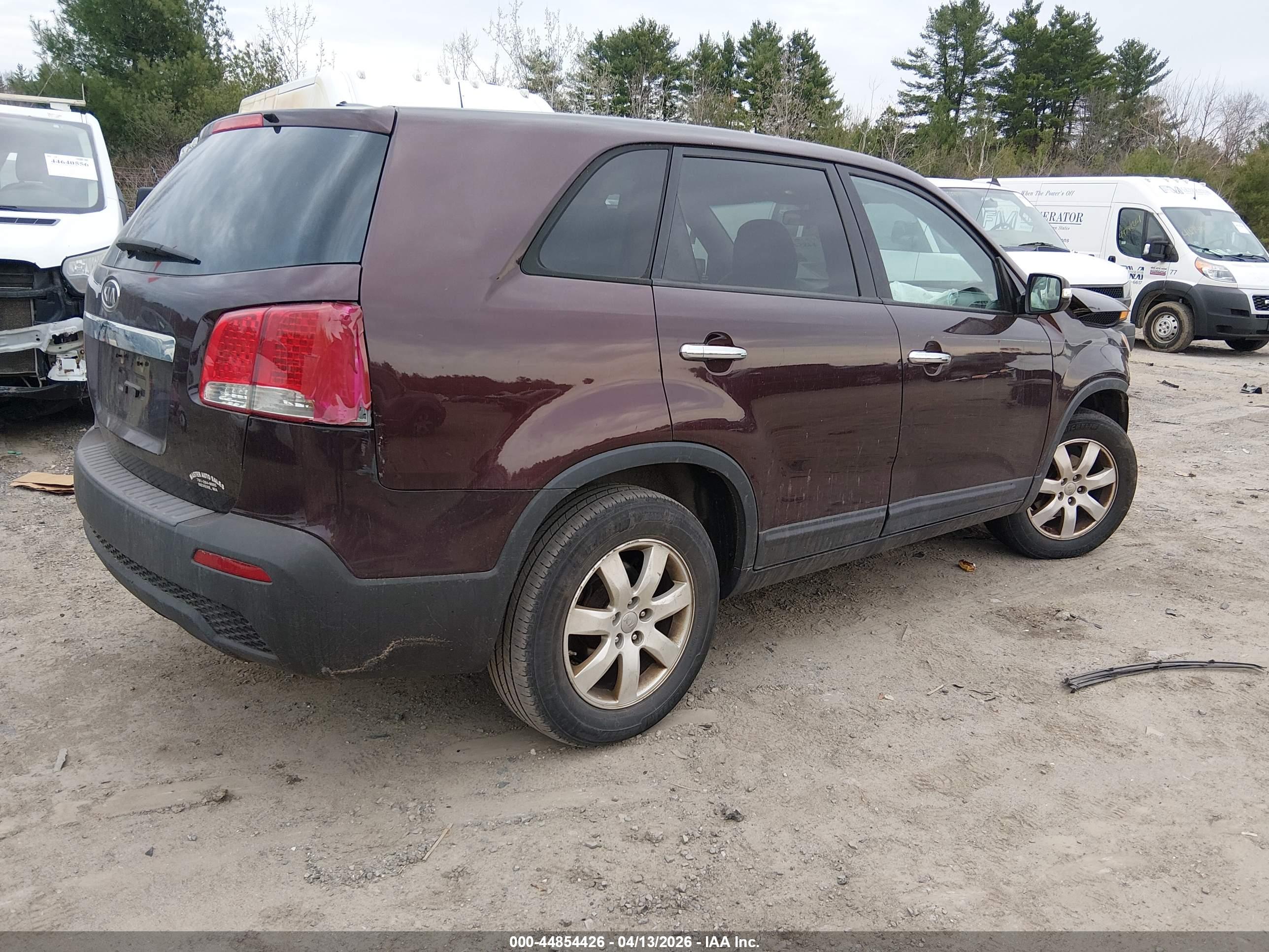 KIA SORENTO image 4