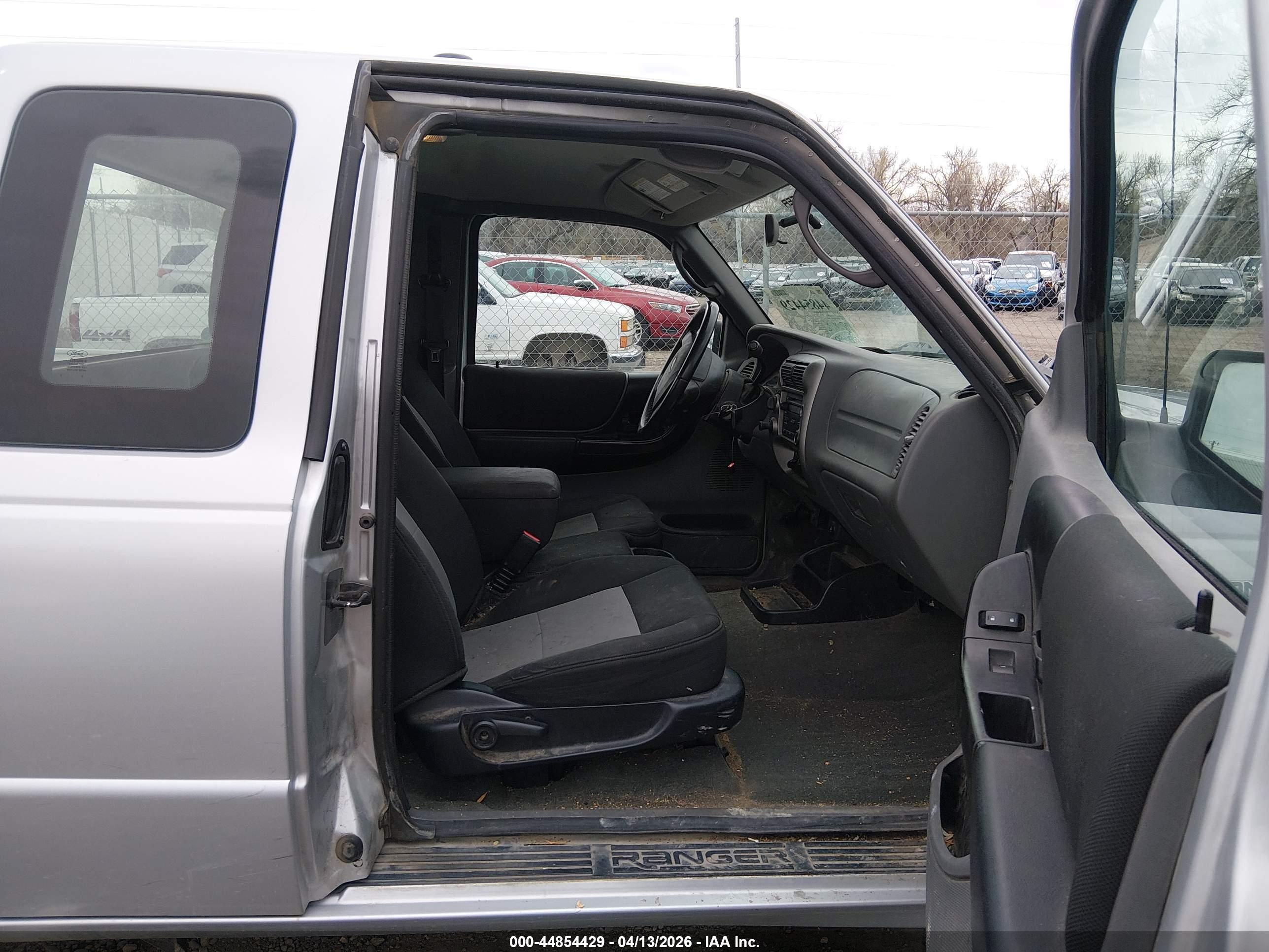 FORD RANGER image 5
