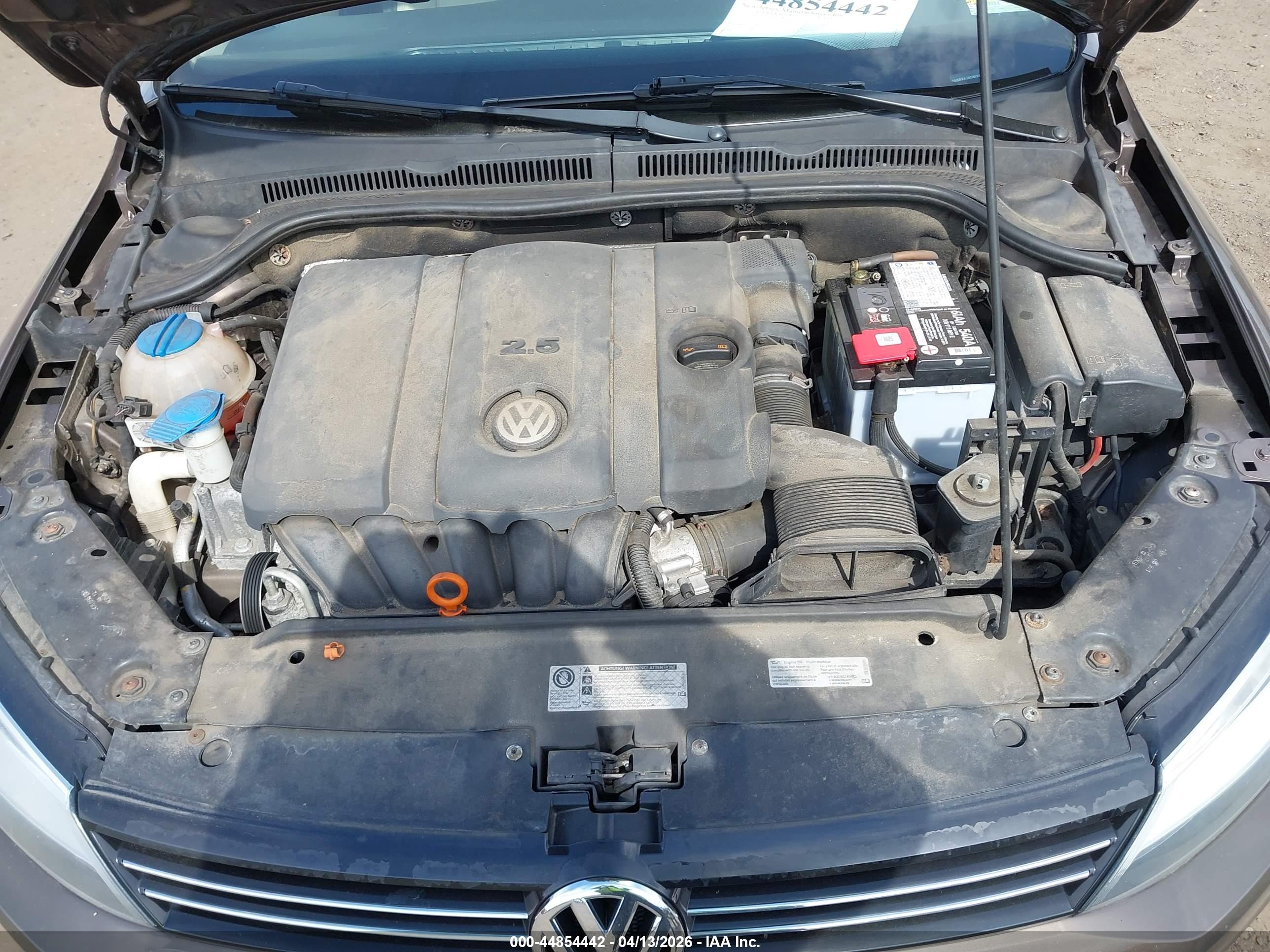 VOLKSWAGEN JETTA image 10