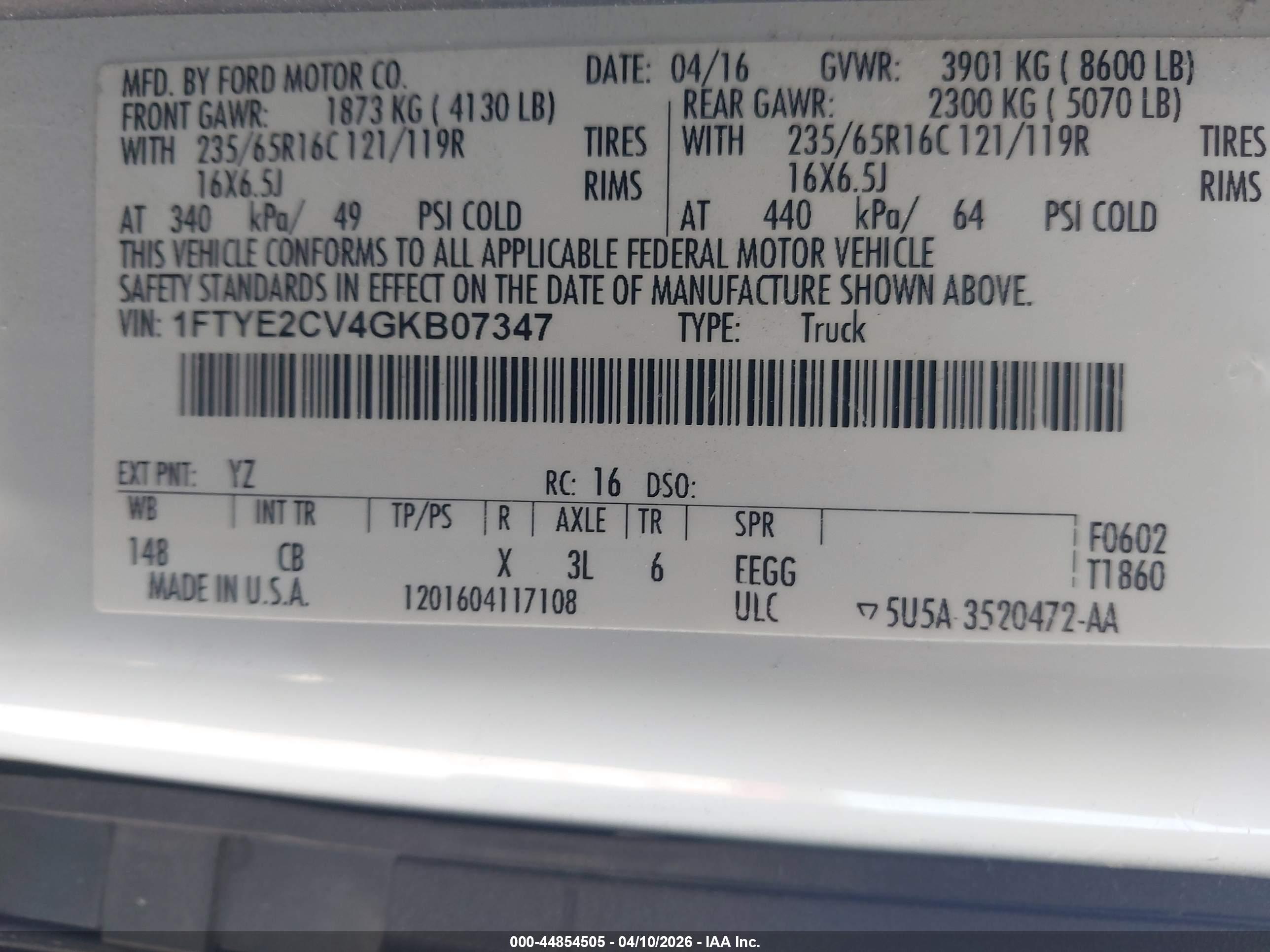 FORD TRANSIT-150 image 9