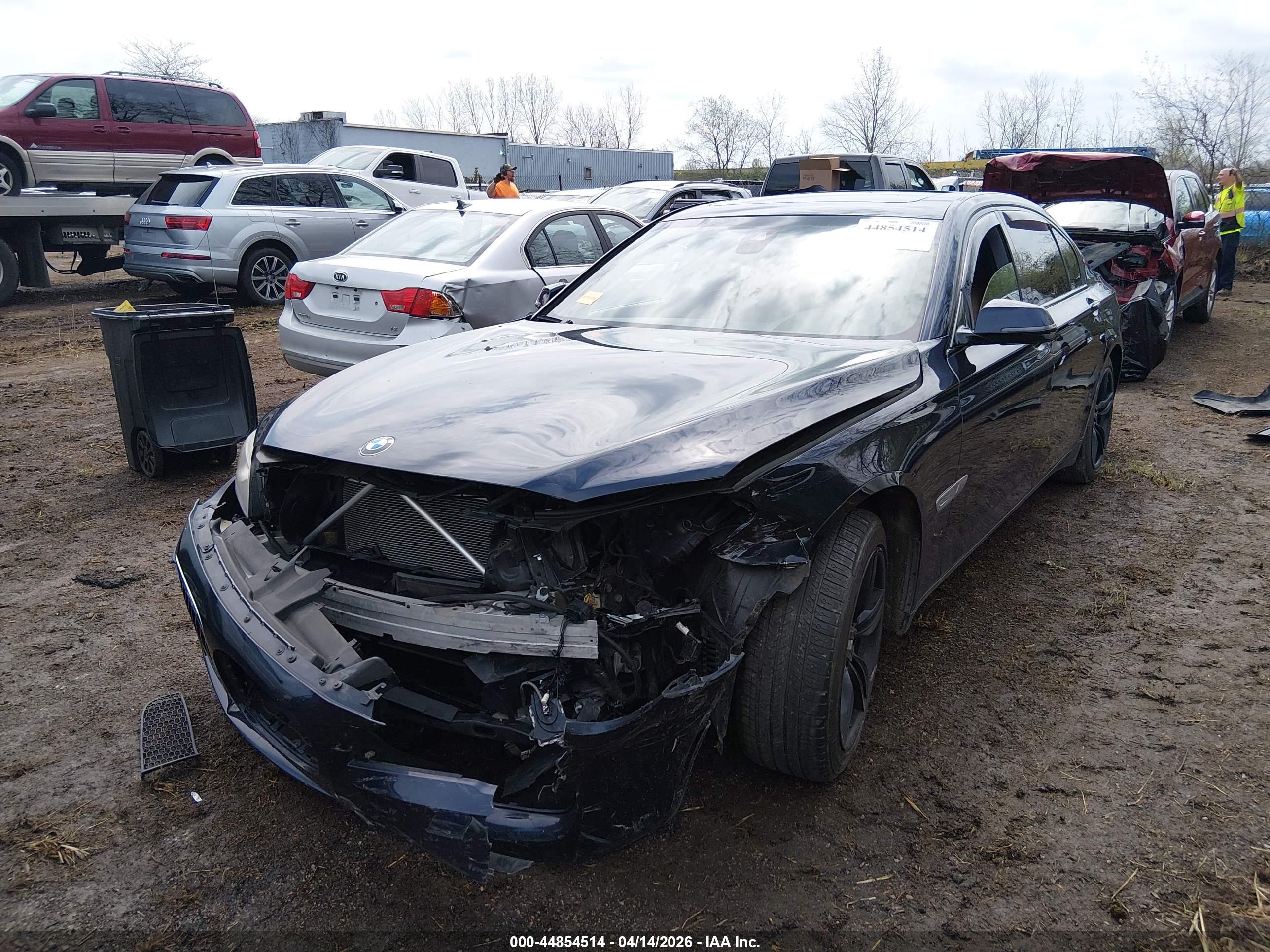 BMW 740LI image 2