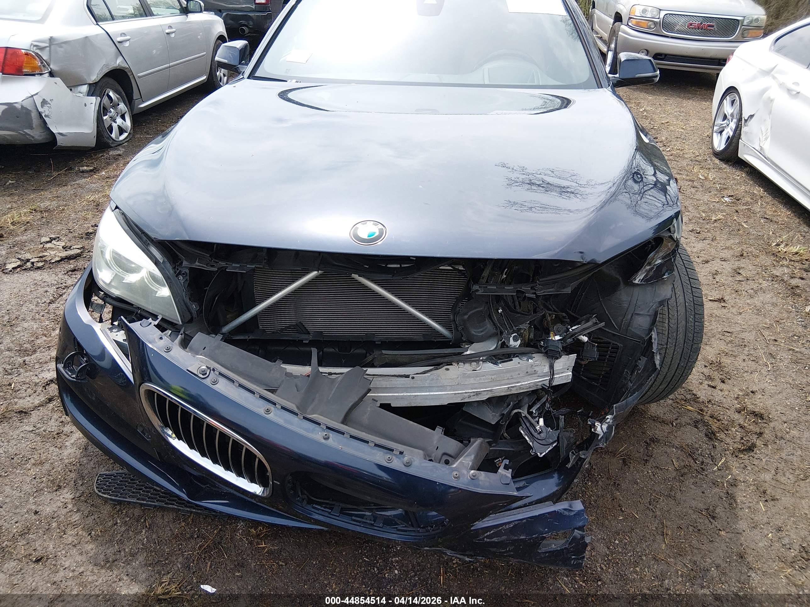 BMW 740LI image 6