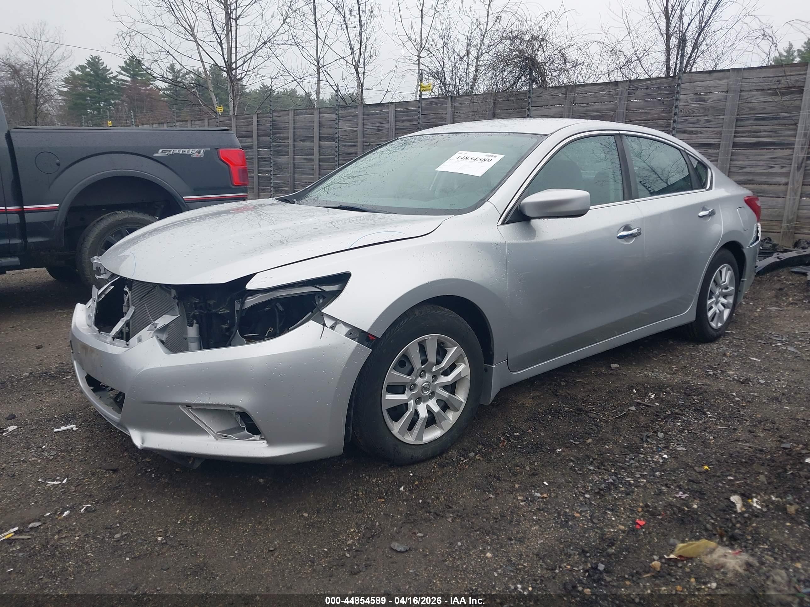 NISSAN ALTIMA image 2