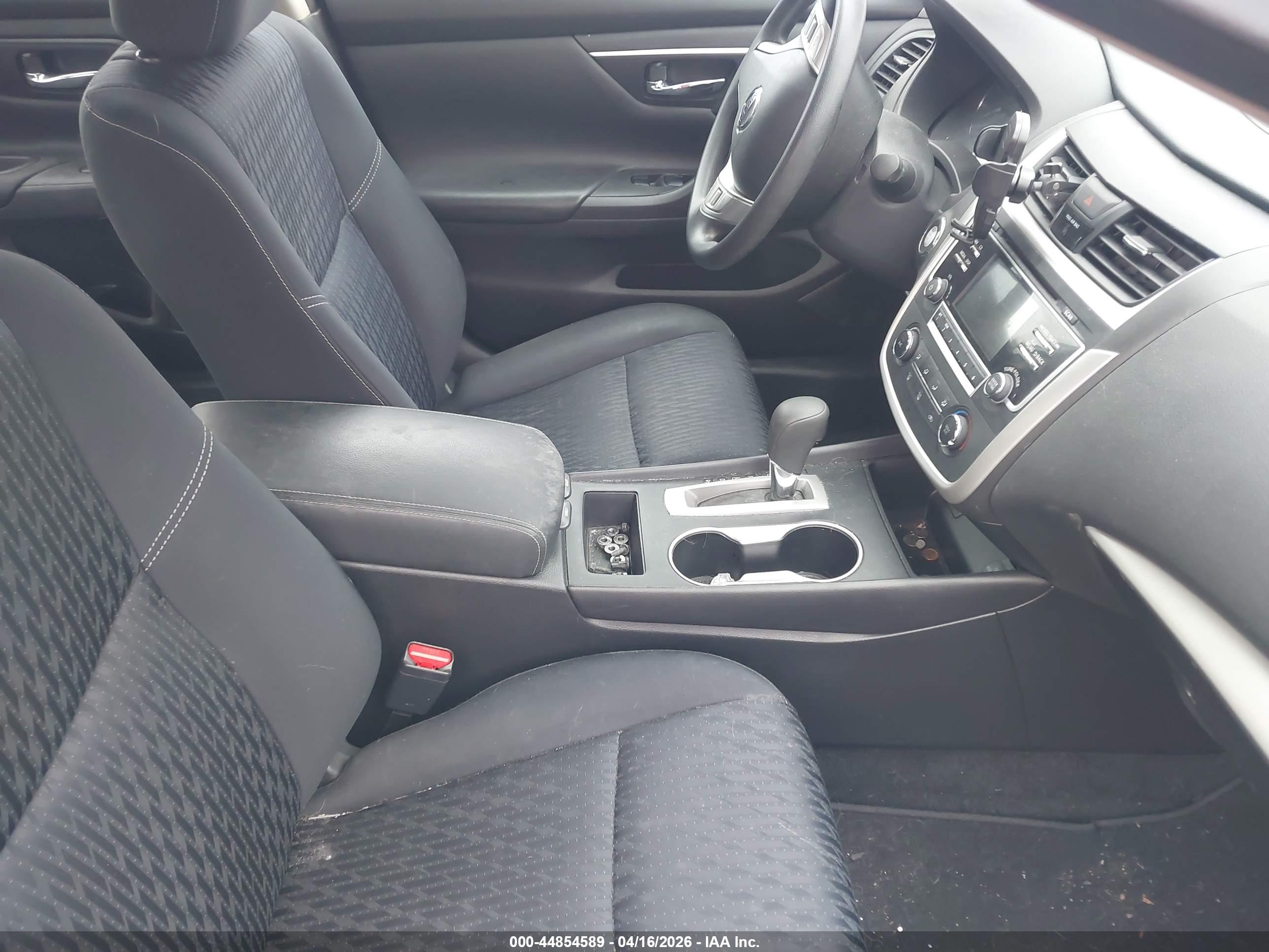 NISSAN ALTIMA image 5