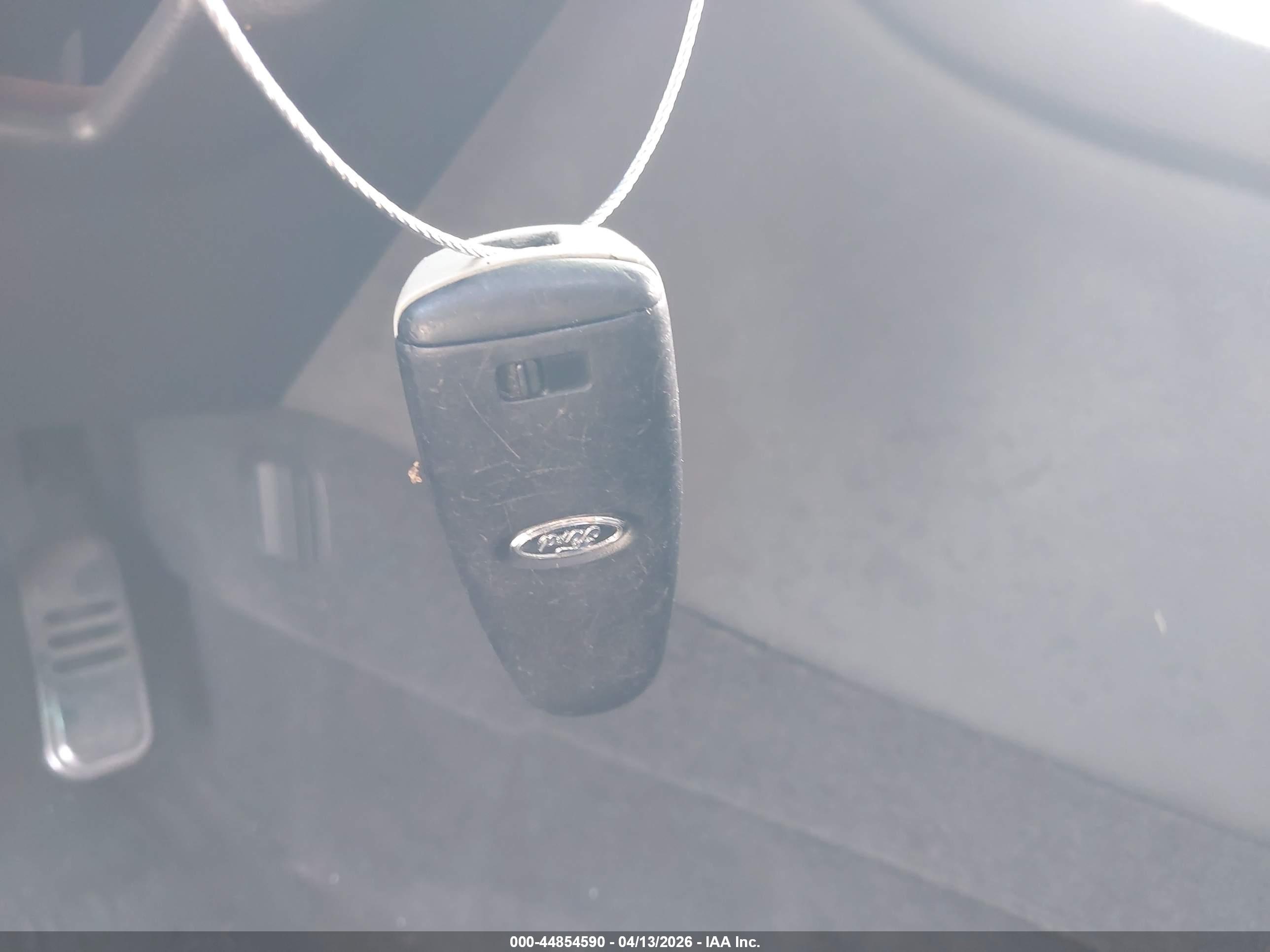FORD TAURUS image 11