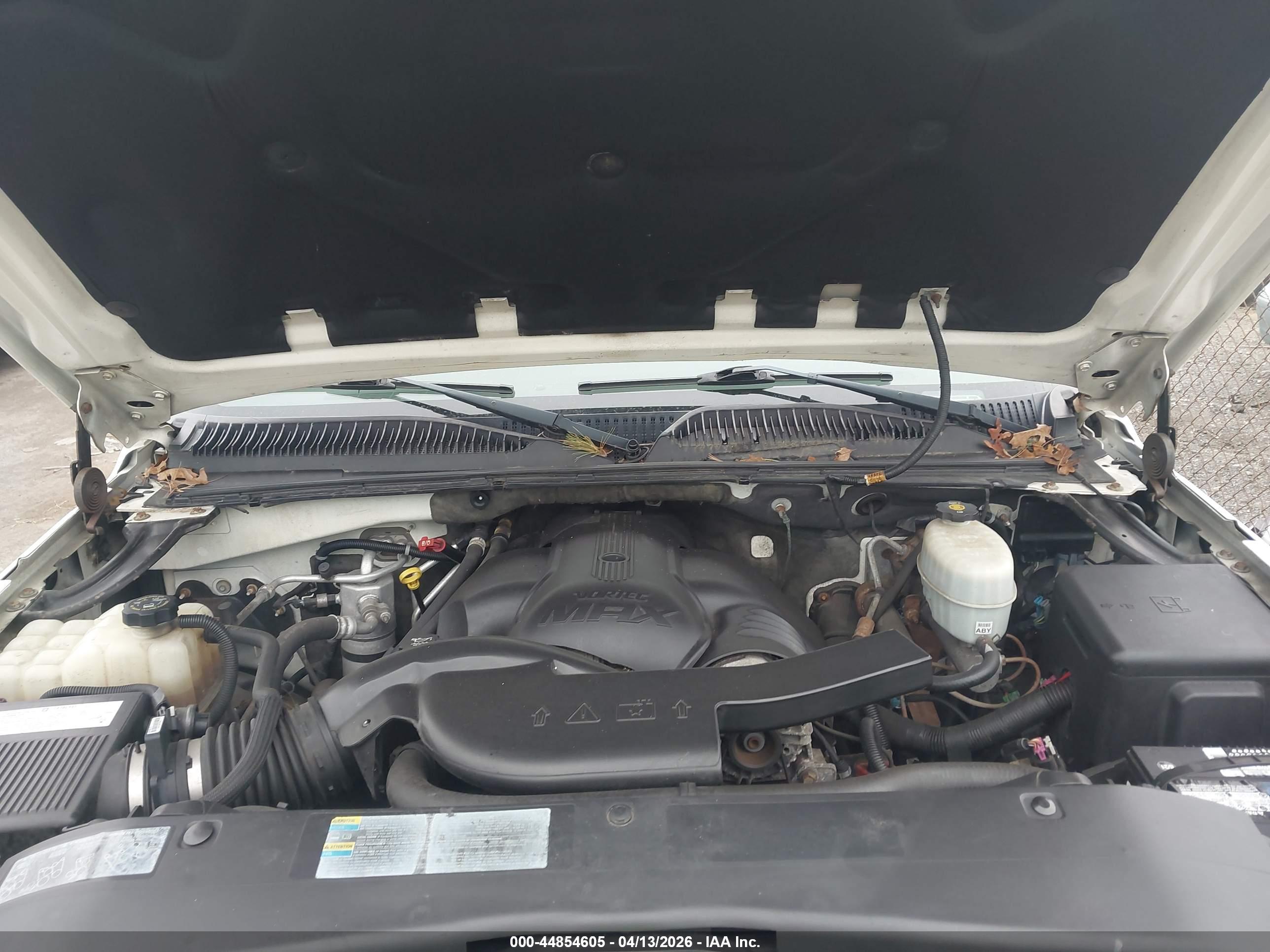 CADILLAC ESCALADE image 10