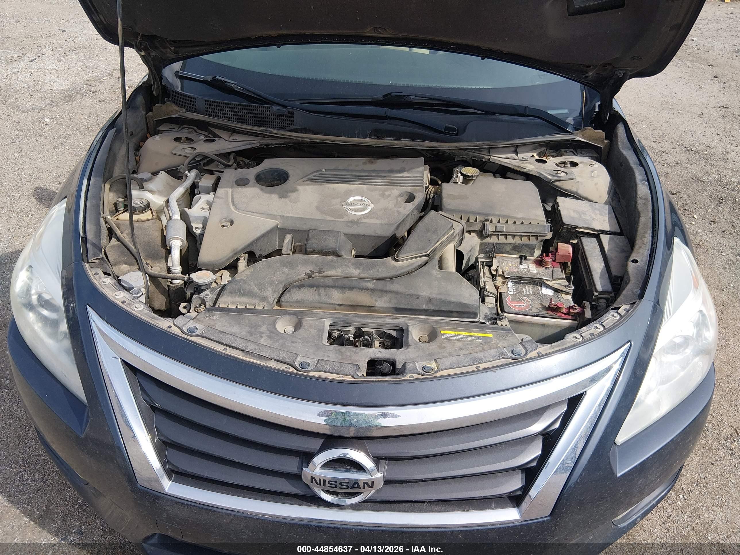 NISSAN ALTIMA image 10