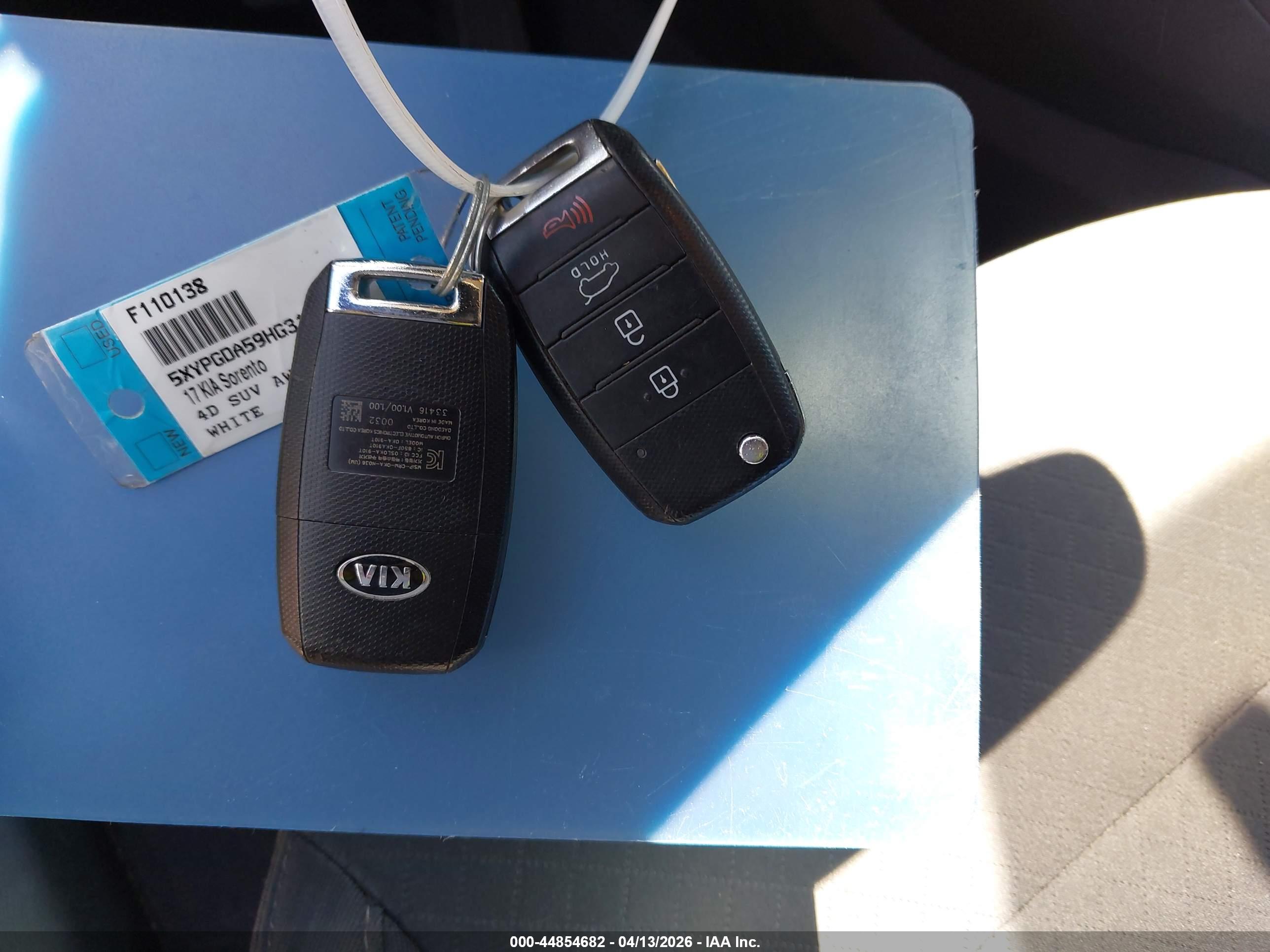 KIA SORENTO image 11