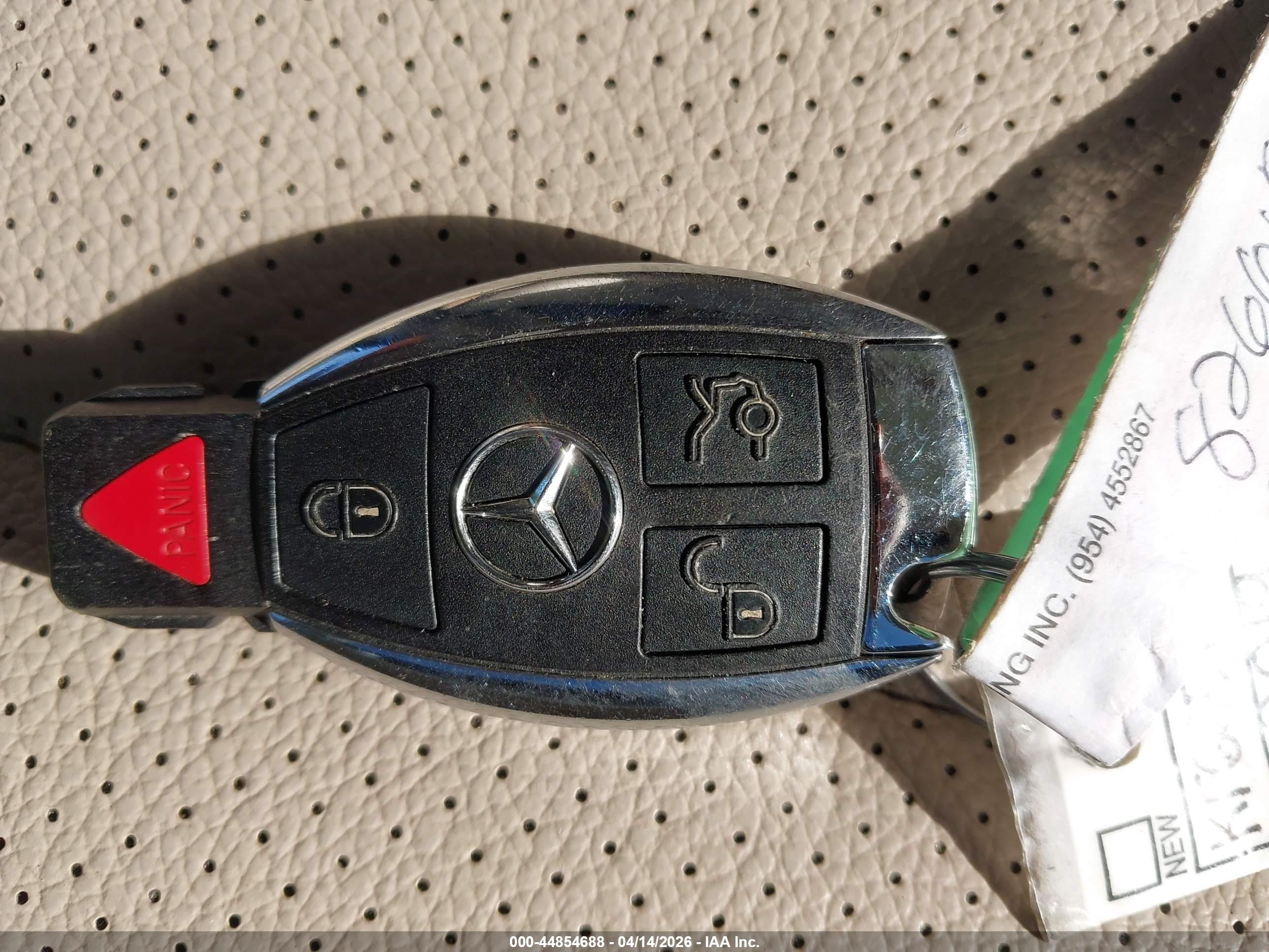 MERCEDES-BENZ GLC image 11