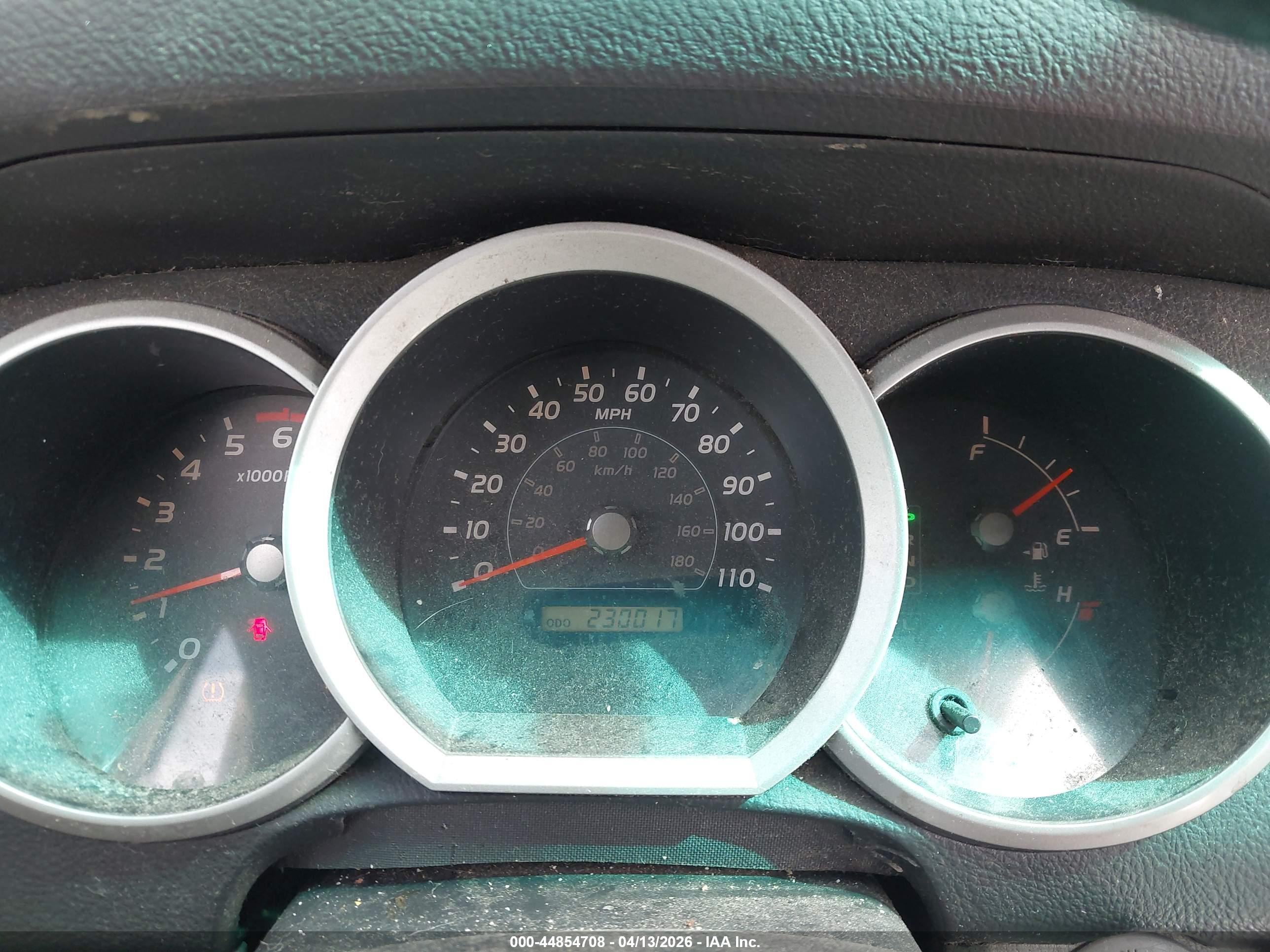 TOYOTA 4RUNNER image 7