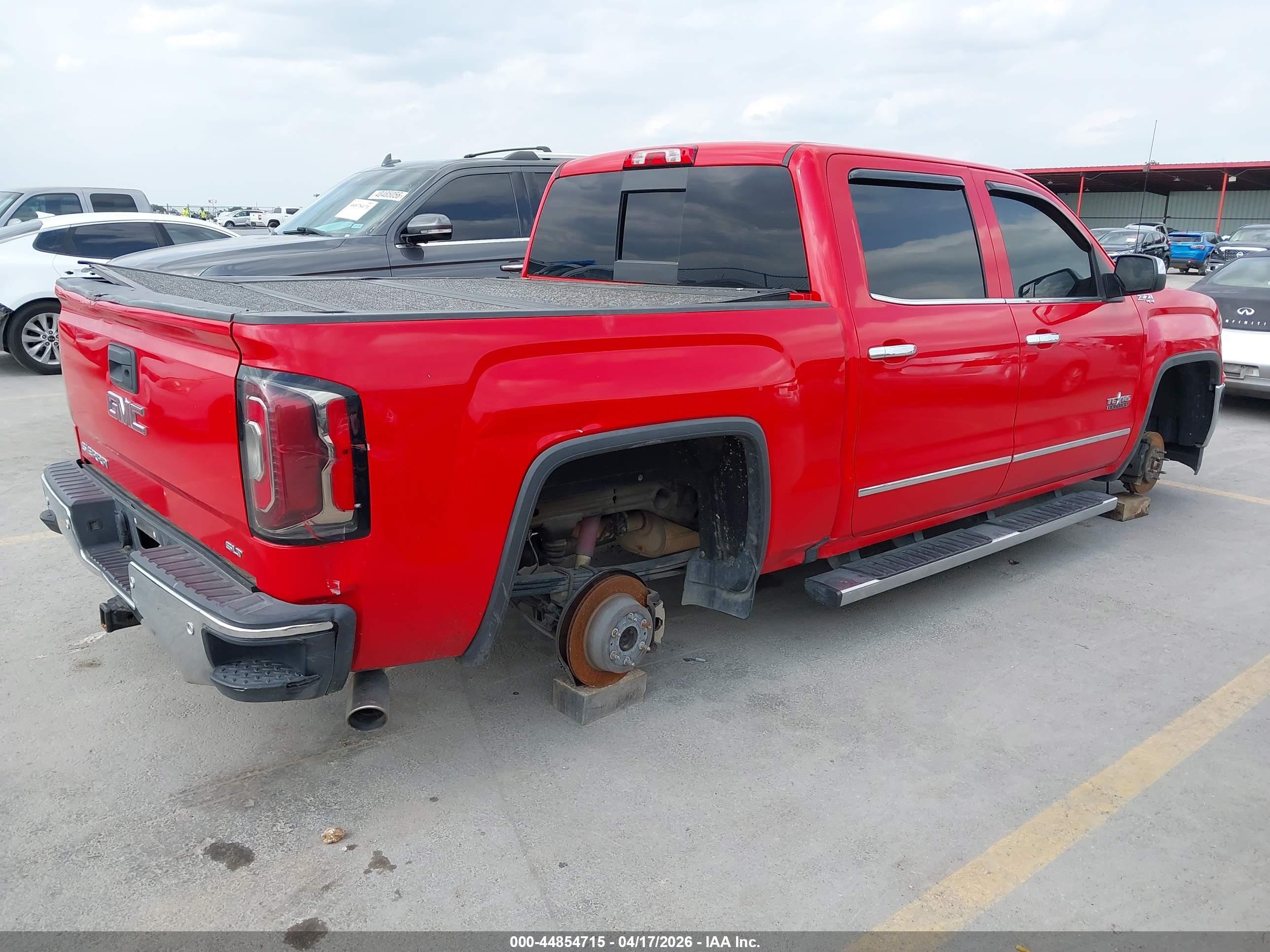 GMC SIERRA image 4