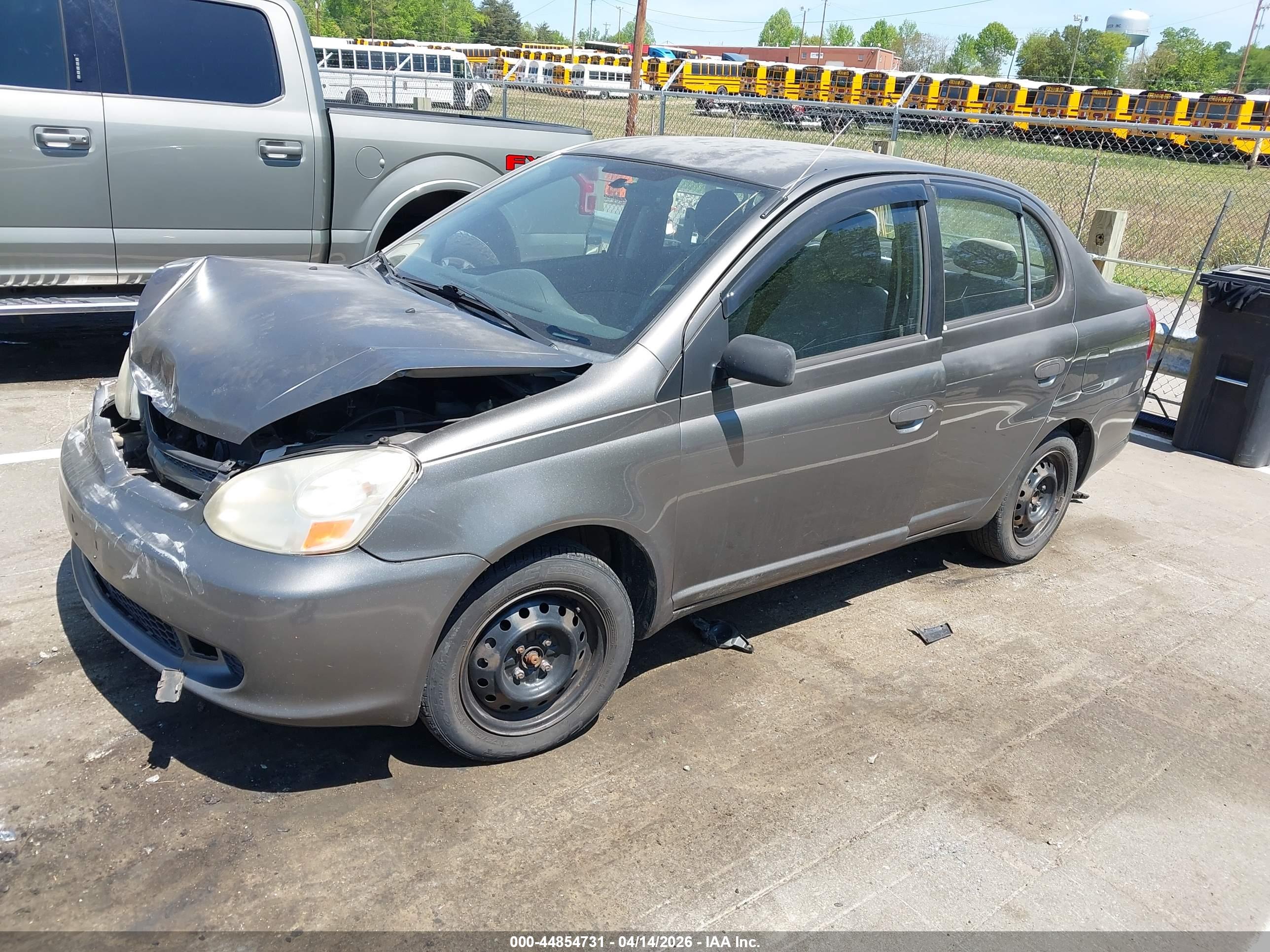 TOYOTA ECHO image 2
