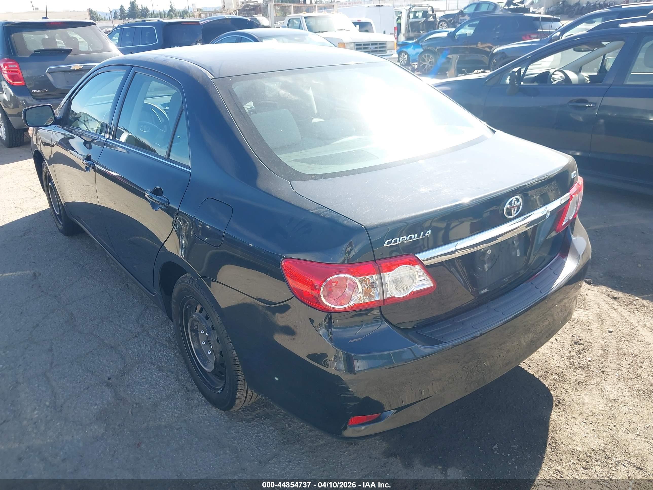 TOYOTA COROLLA image 3