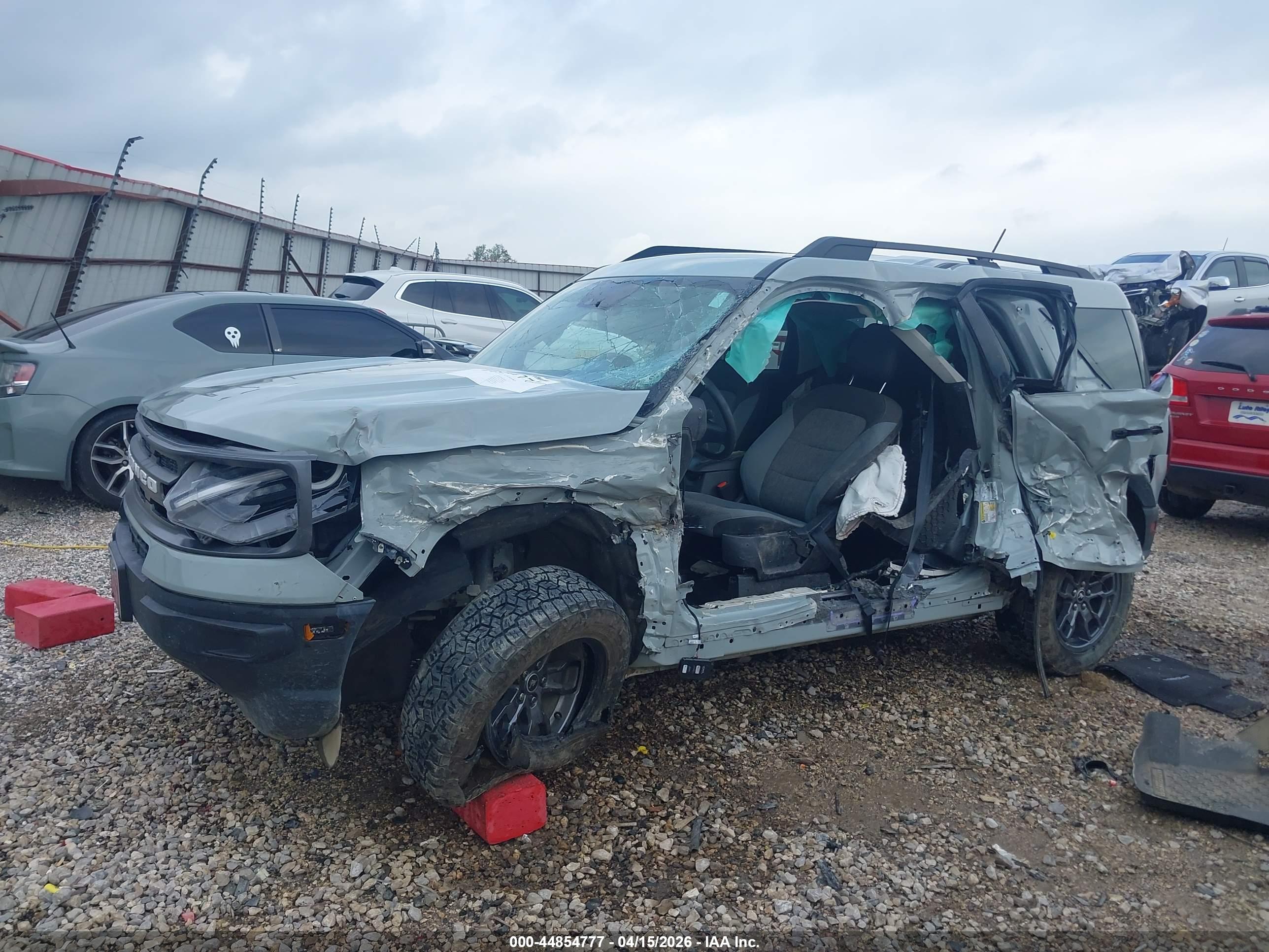 FORD BRONCO image 6