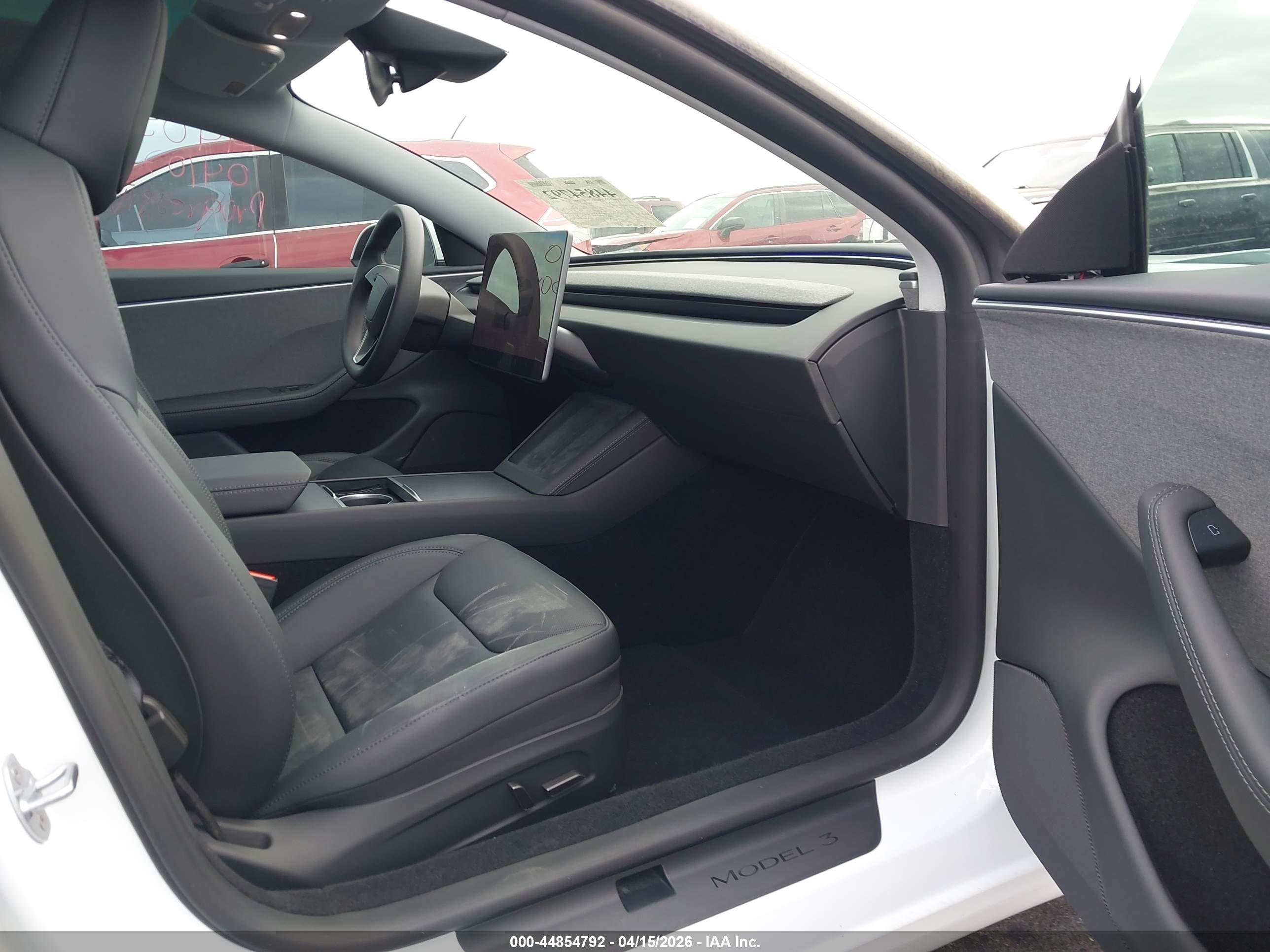 TESLA MODEL image 5