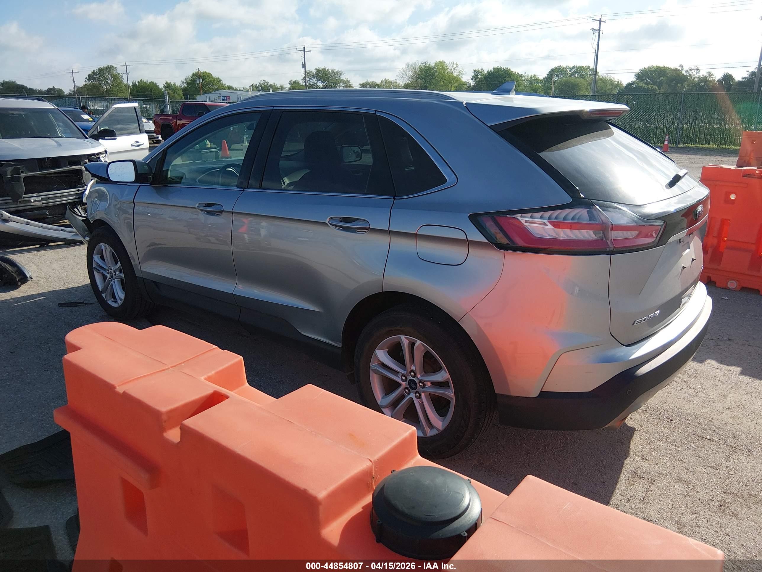 FORD EDGE image 3