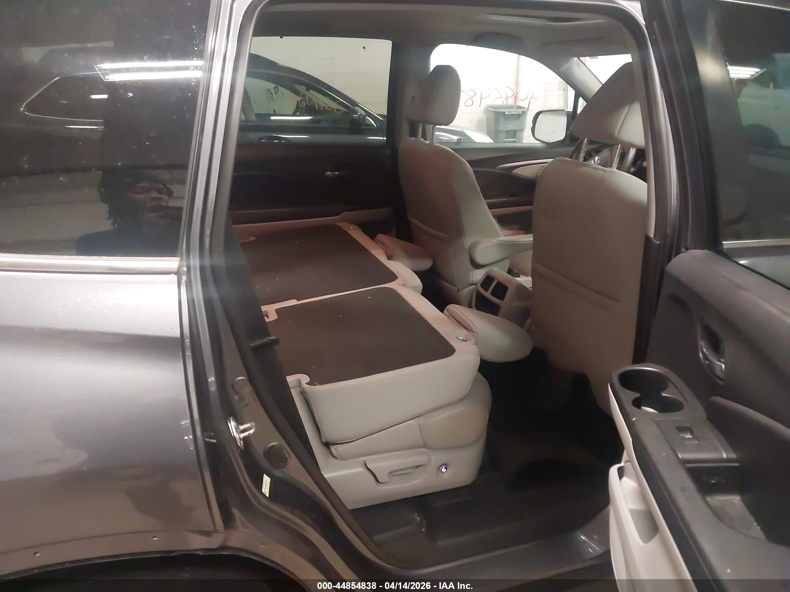HONDA PILOT image 8