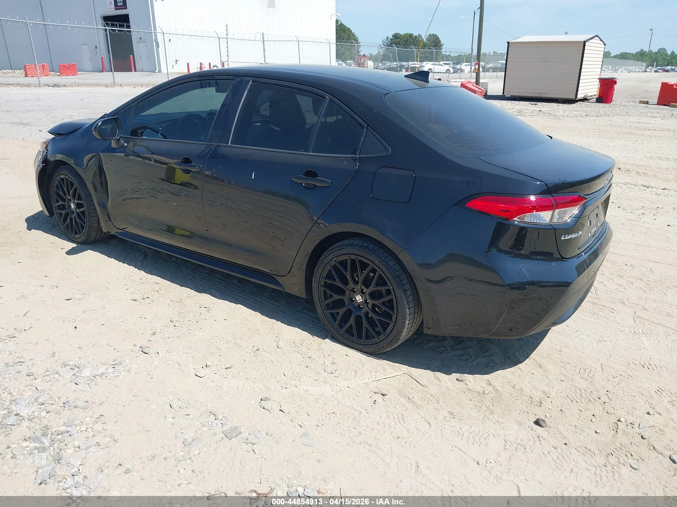 TOYOTA COROLLA image 3
