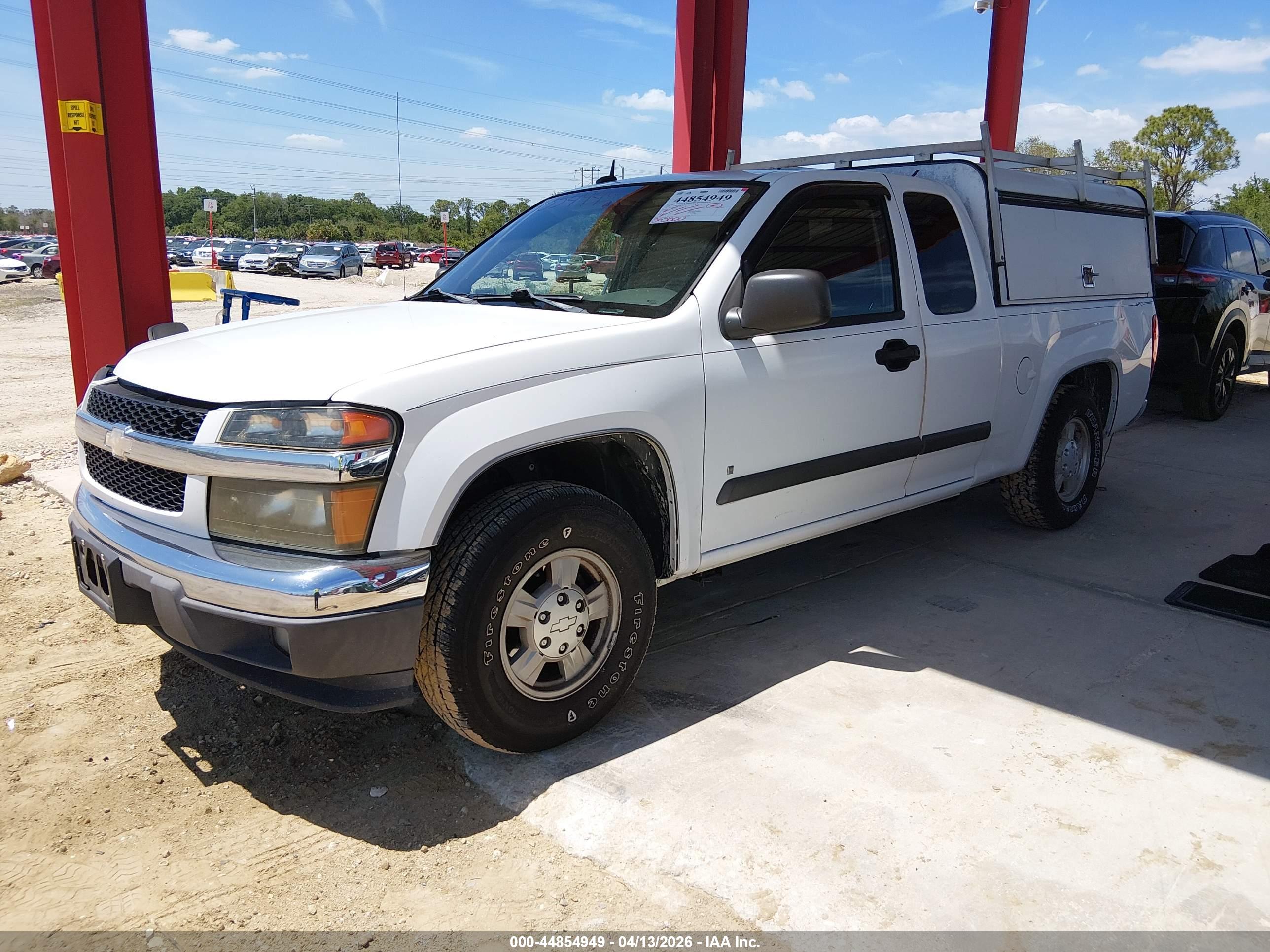 CHEVROLET COLORADO image 2