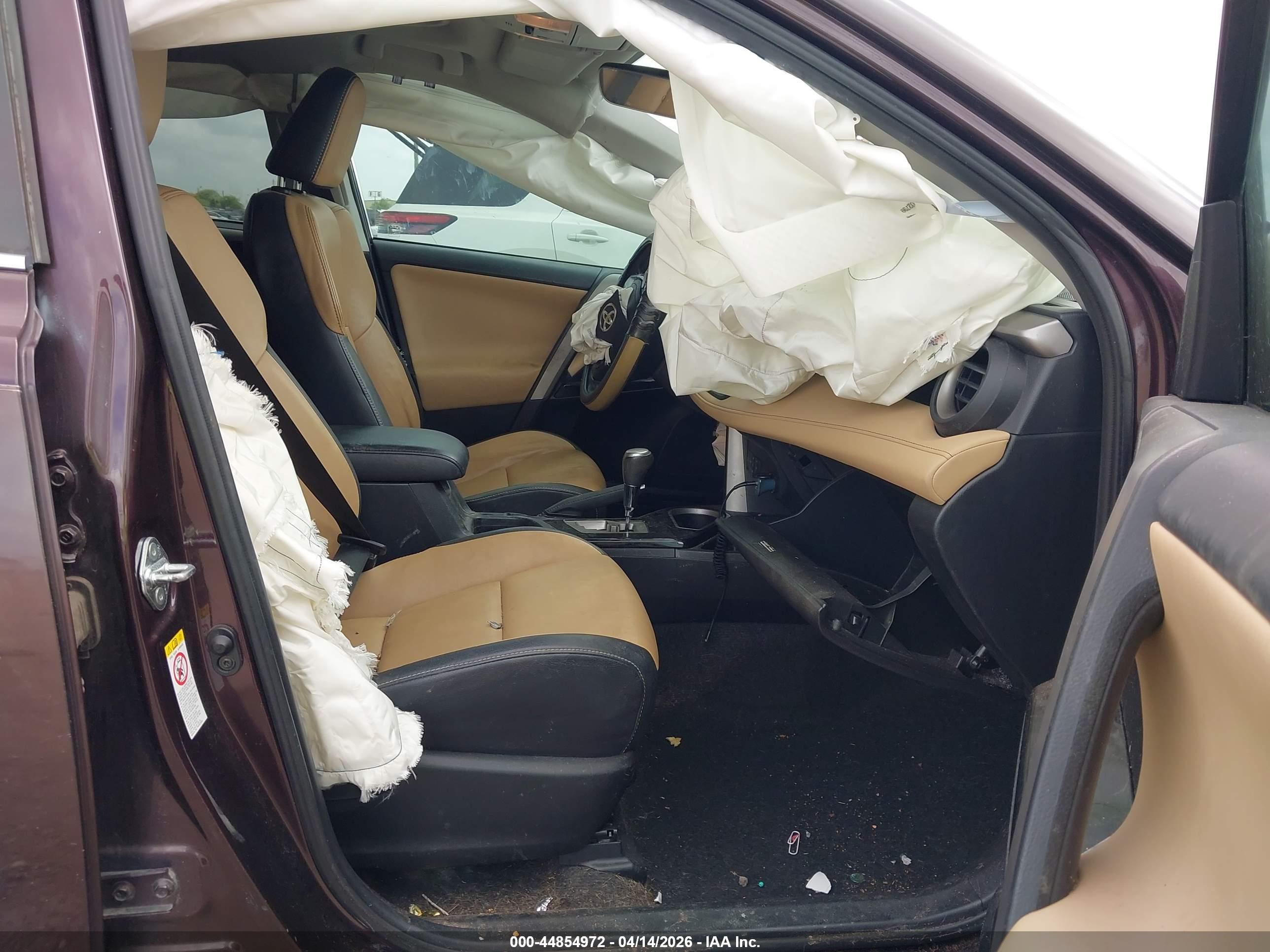 TOYOTA RAV4 image 5