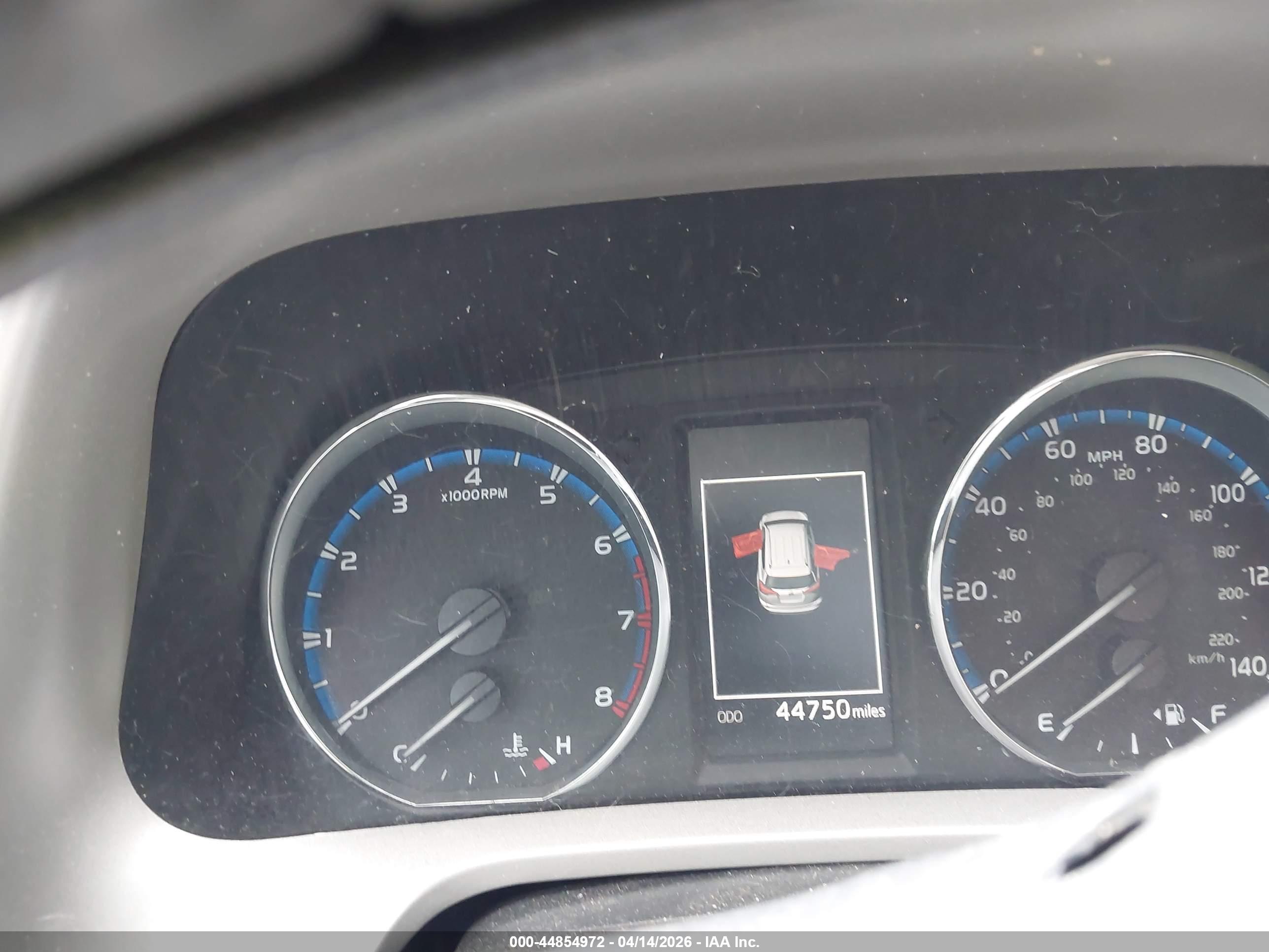 TOYOTA RAV4 image 7