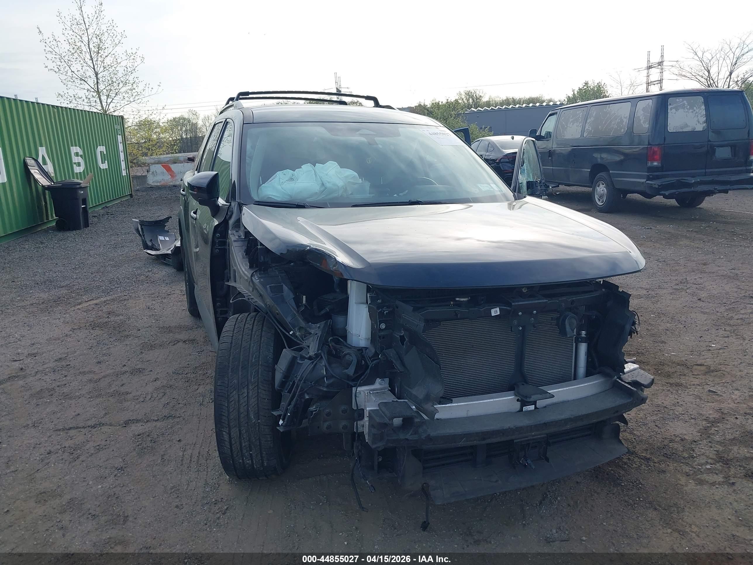 NISSAN PATHFINDER image 6