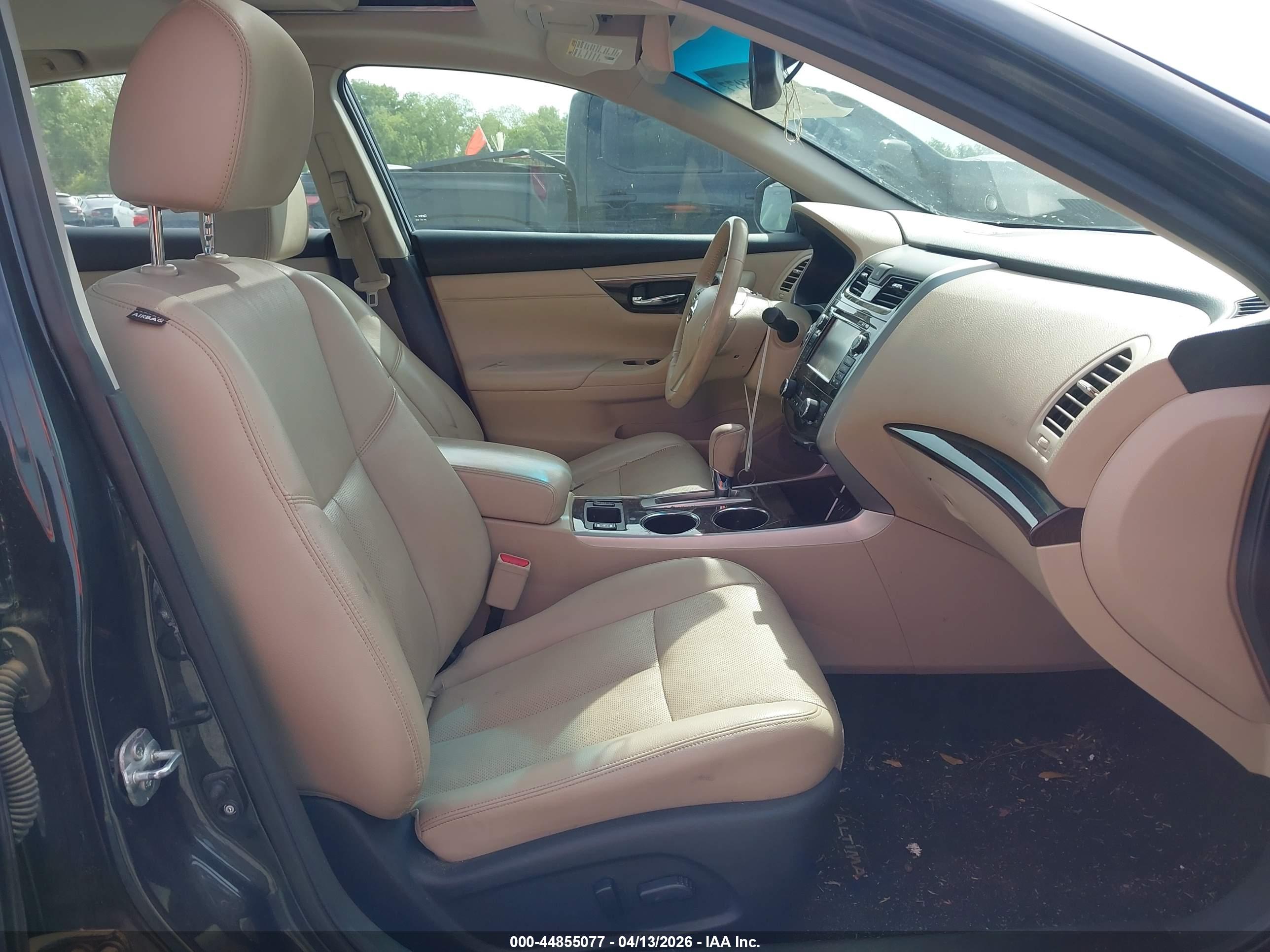 NISSAN ALTIMA image 5