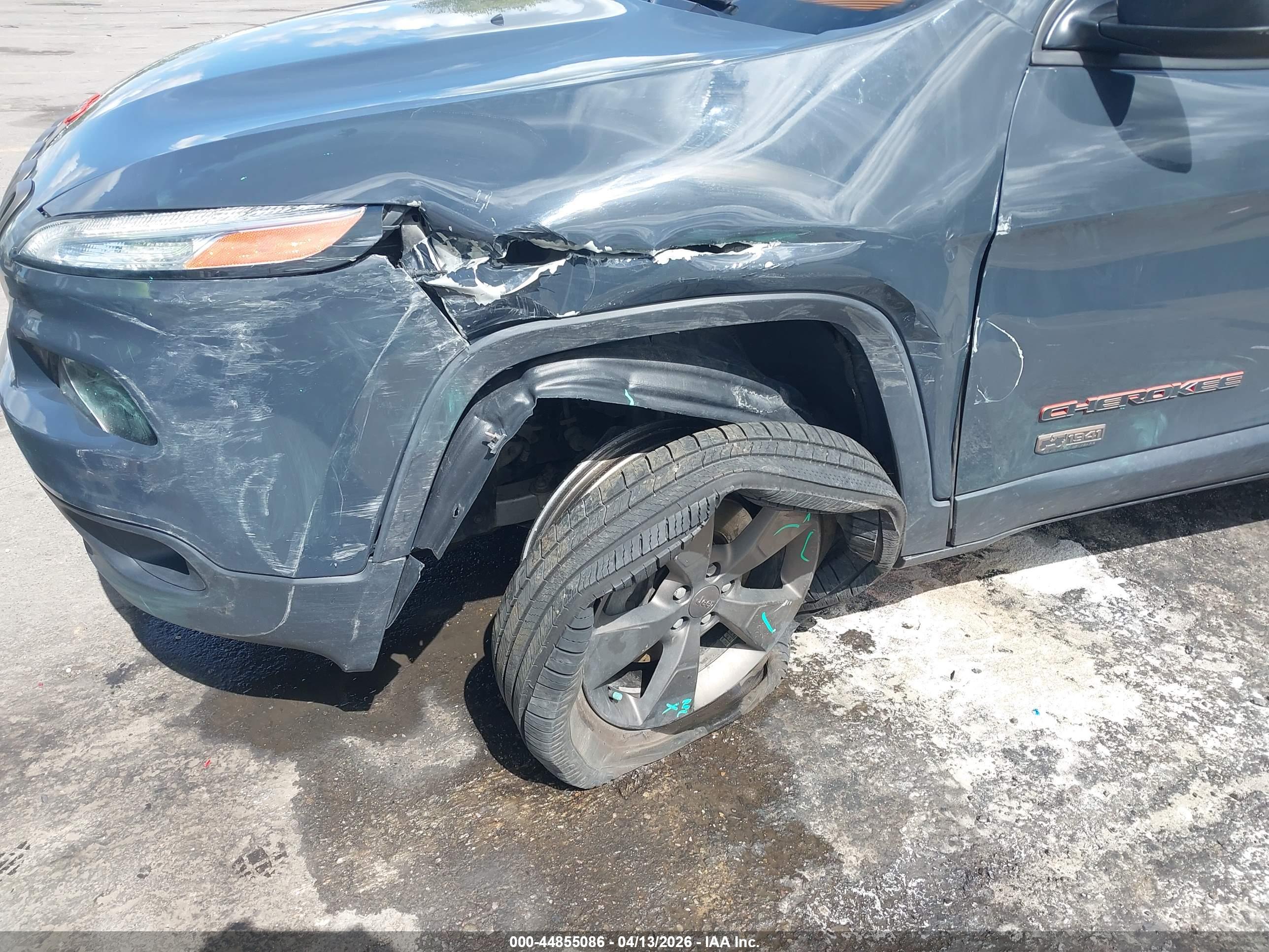 JEEP CHEROKEE image 6