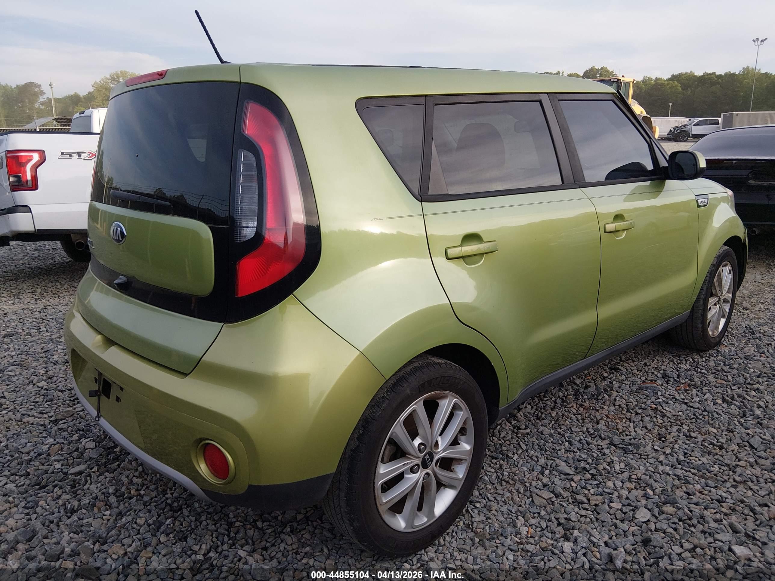 KIA SOUL image 4