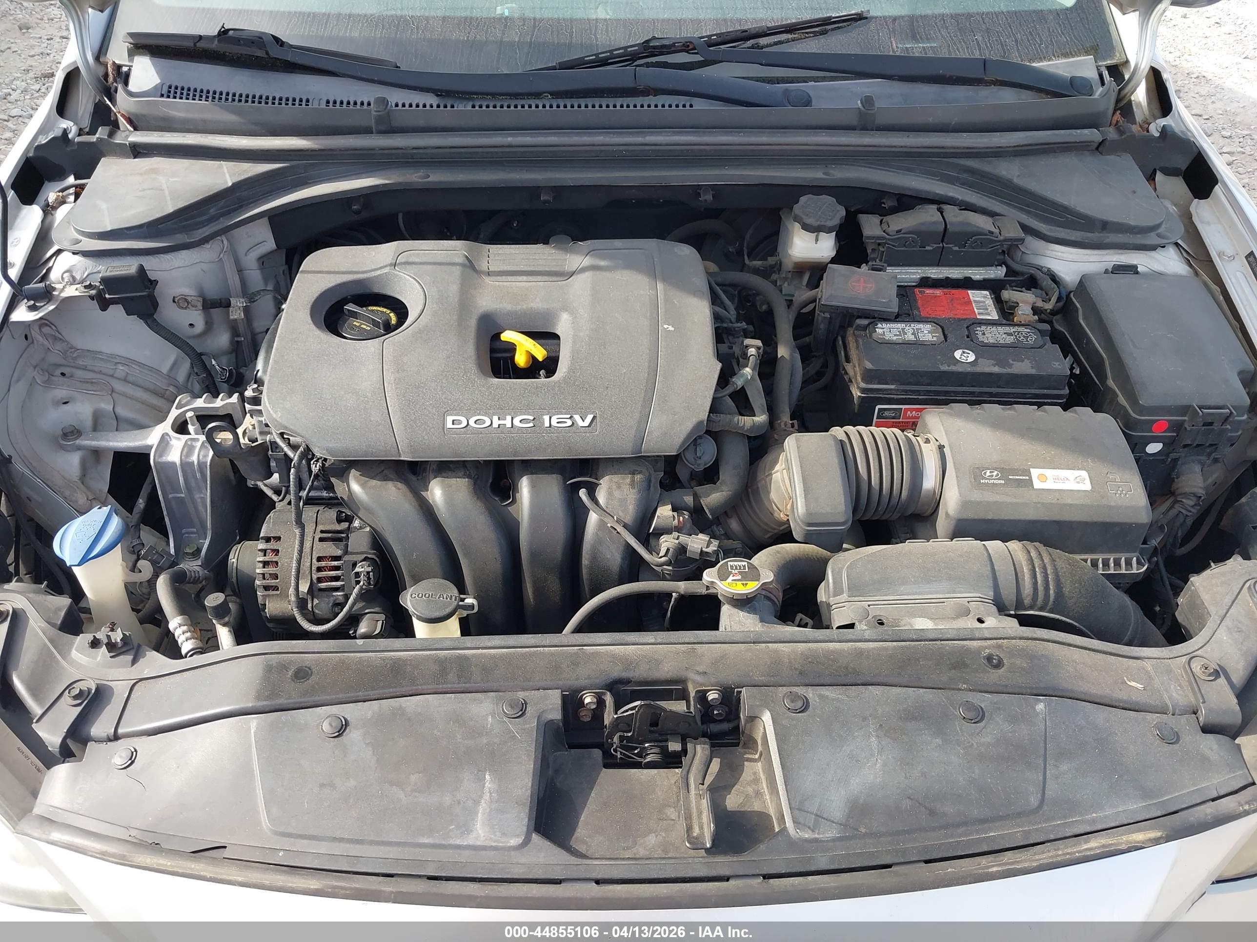 HYUNDAI ELANTRA image 10