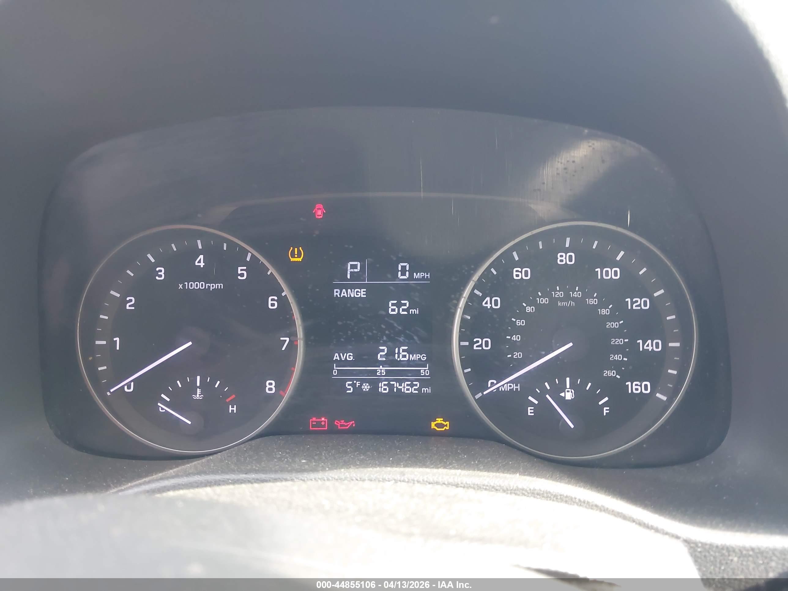 HYUNDAI ELANTRA image 7