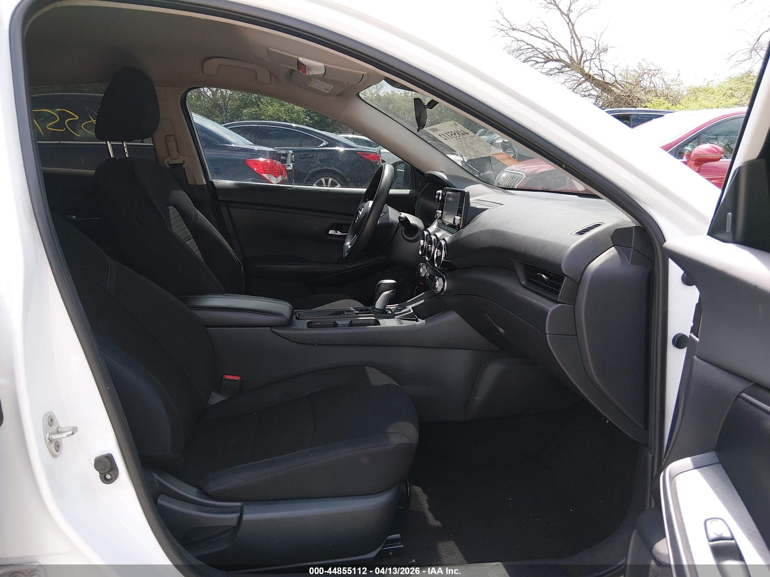NISSAN SENTRA image 5