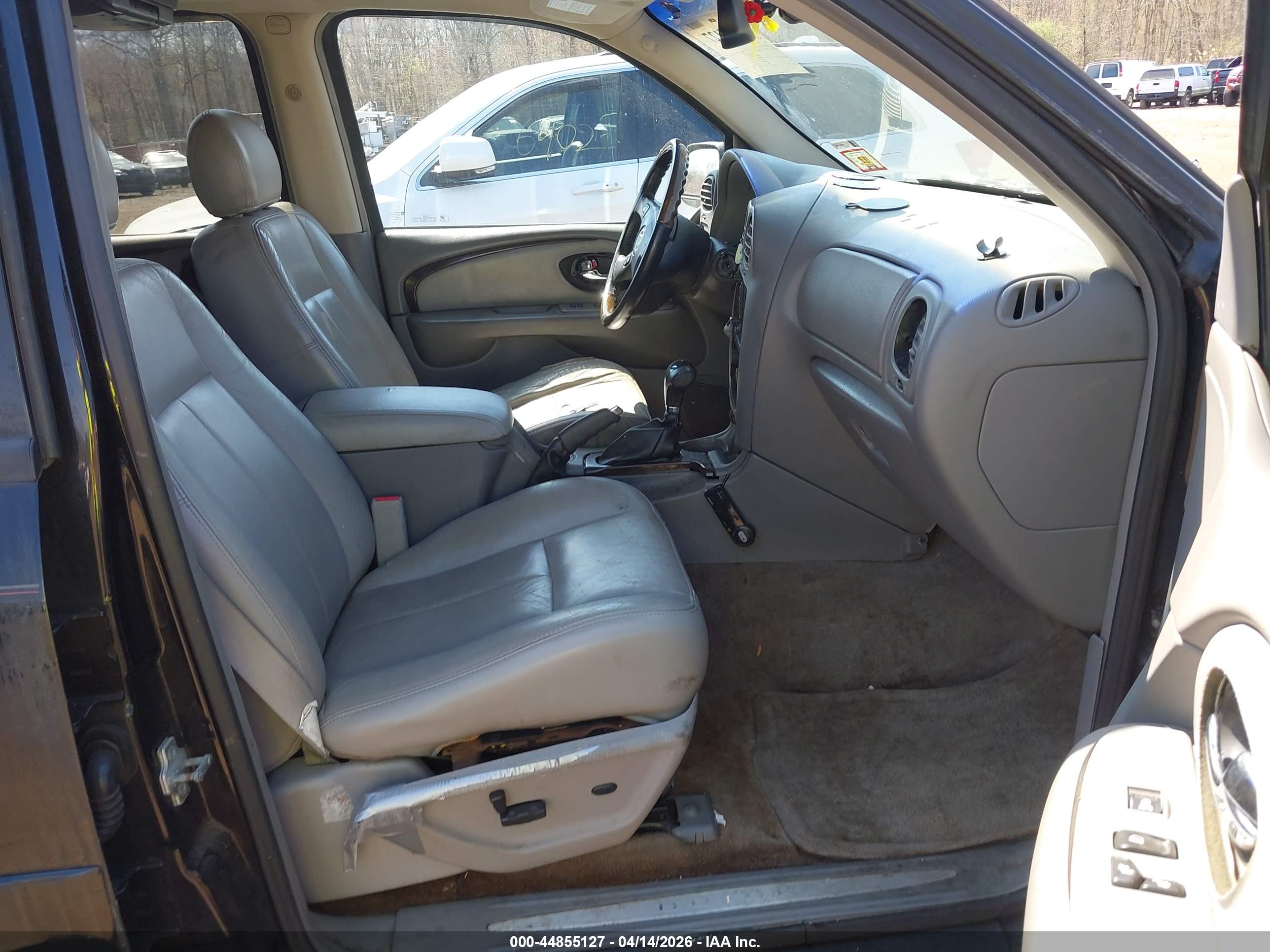 BUICK RAINIER image 5