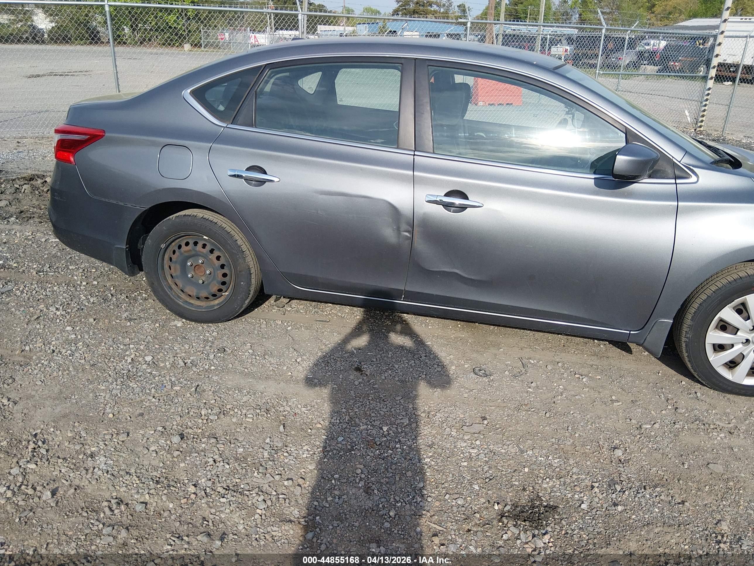 NISSAN SENTRA image 6