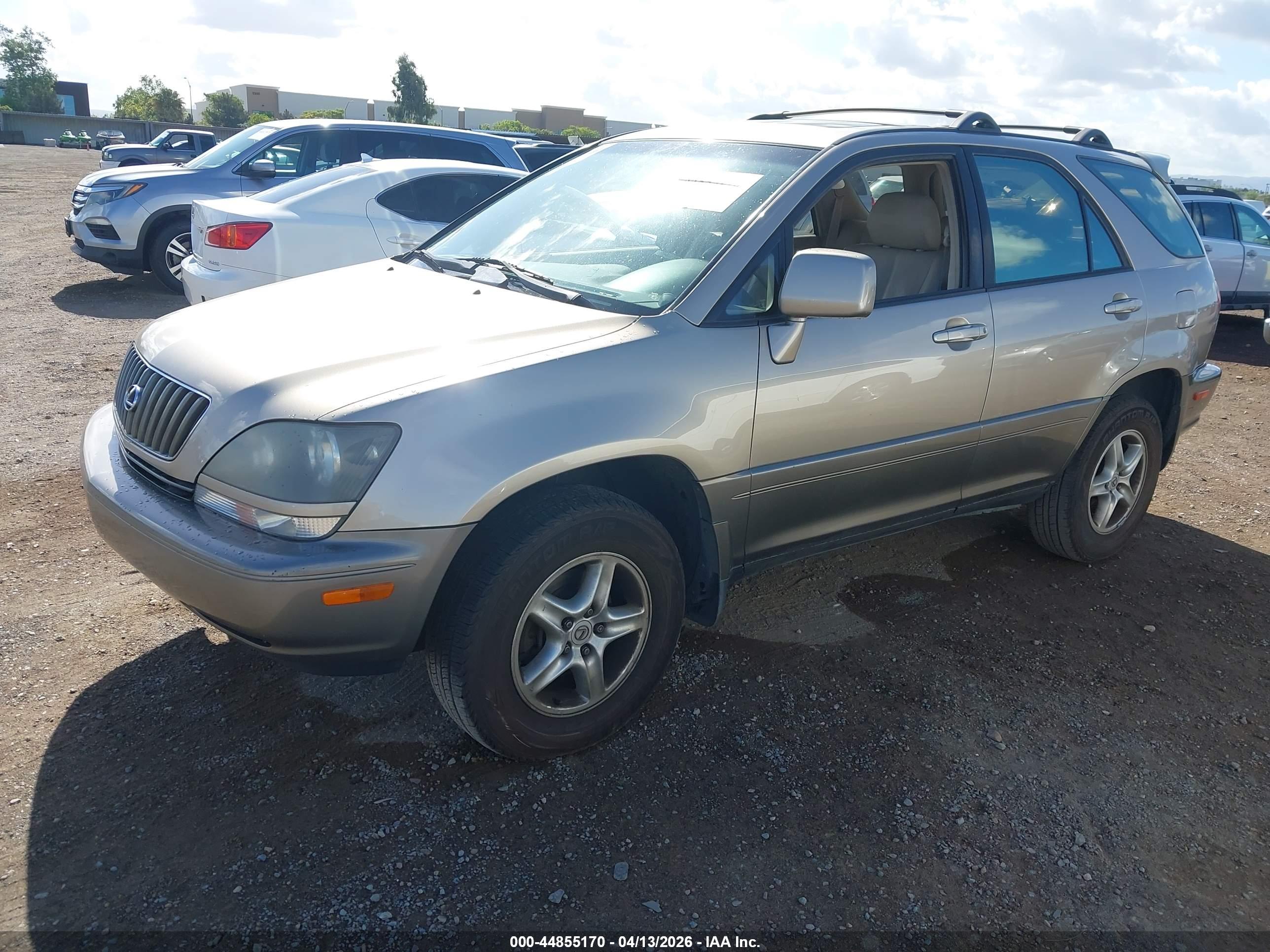 LEXUS RX image 2