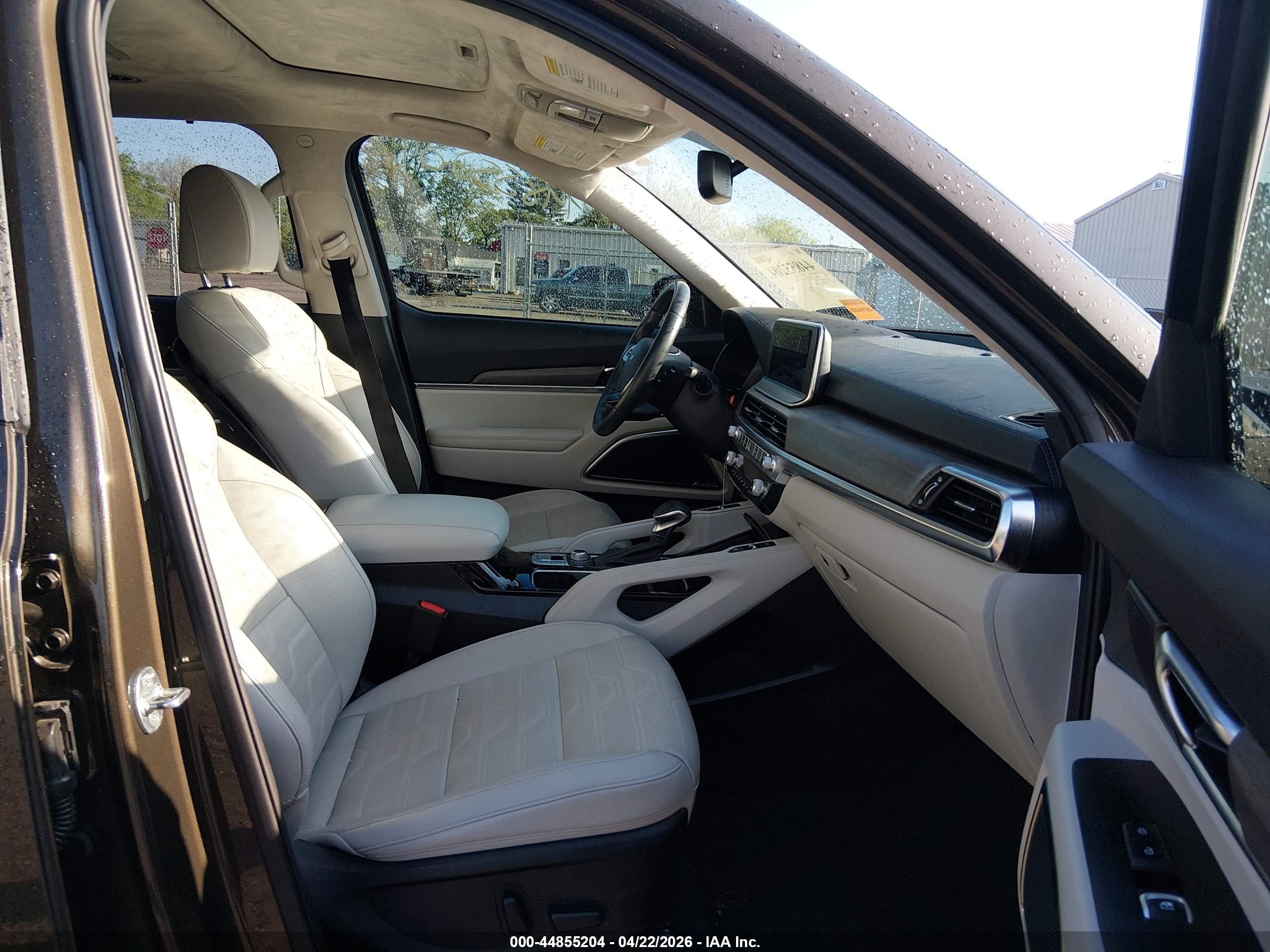KIA TELLURIDE image 5