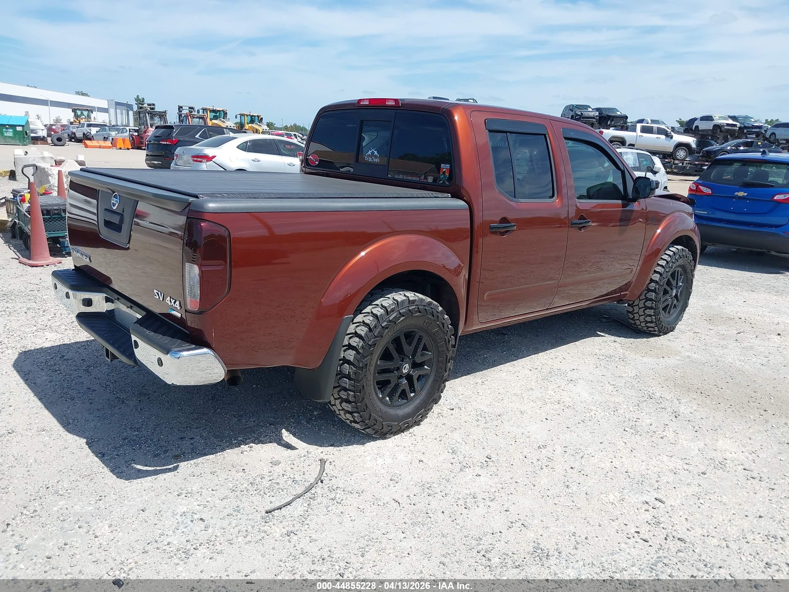 NISSAN FRONTIER image 4