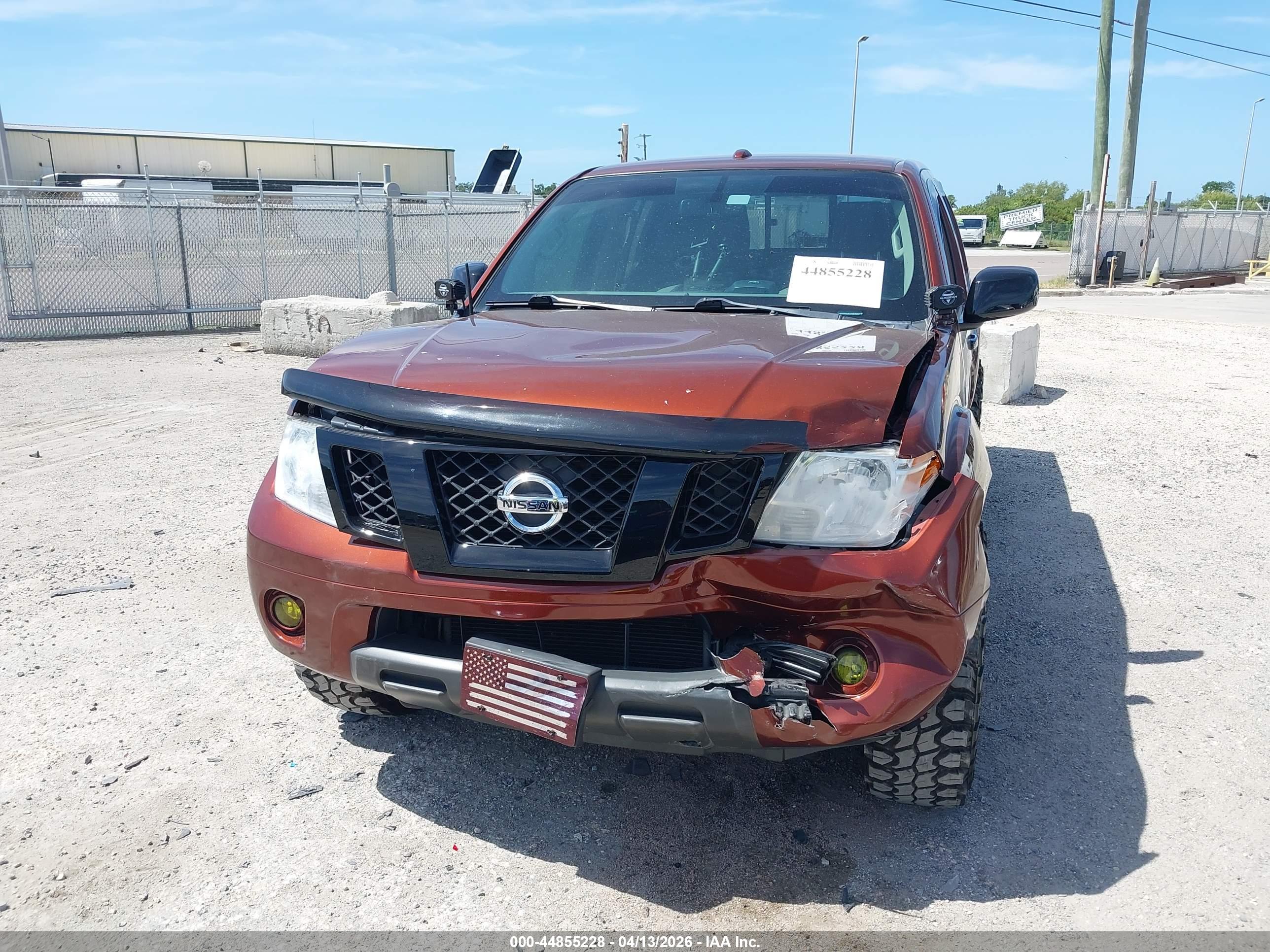 NISSAN FRONTIER image 6