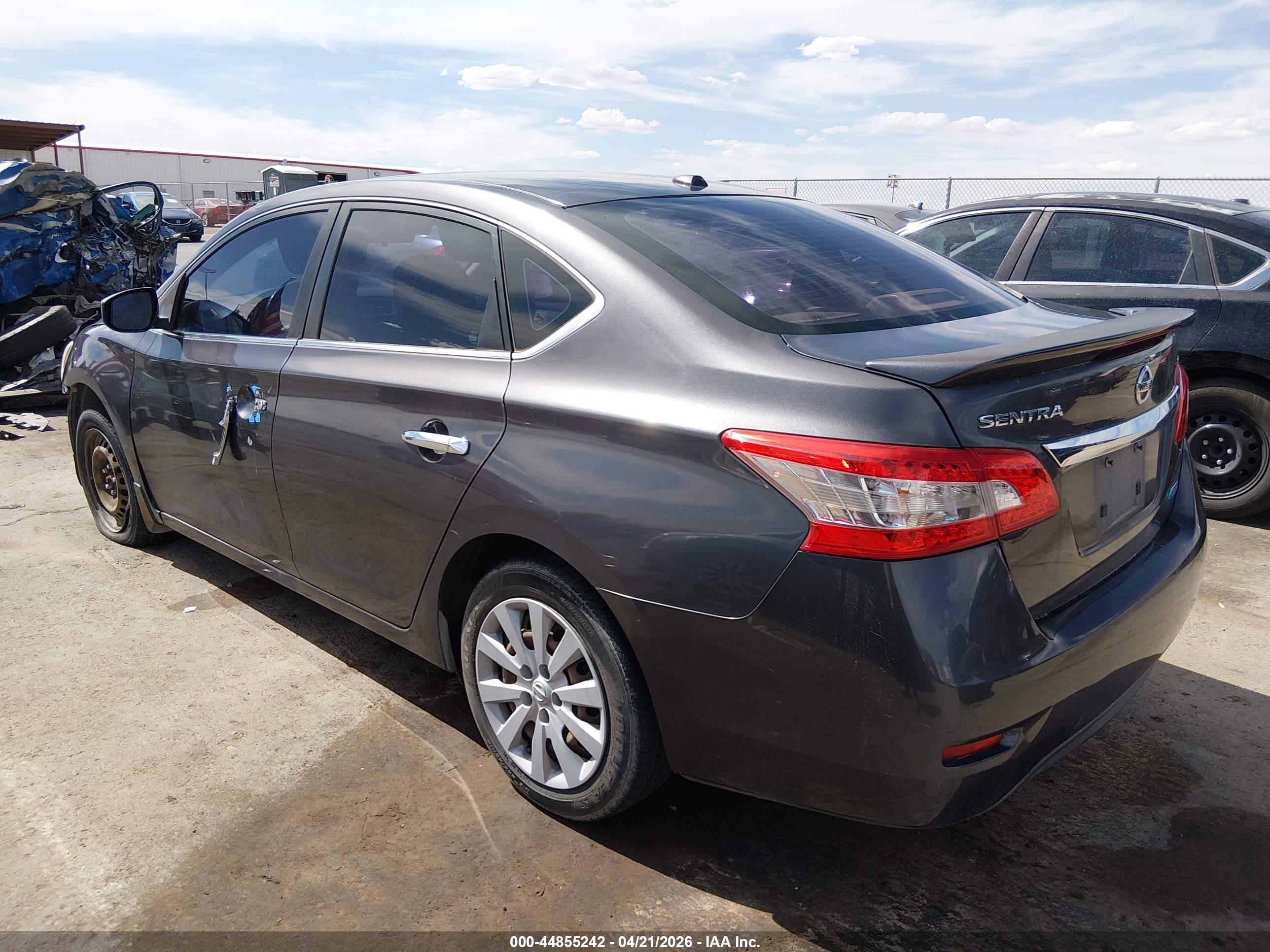 NISSAN SENTRA image 3