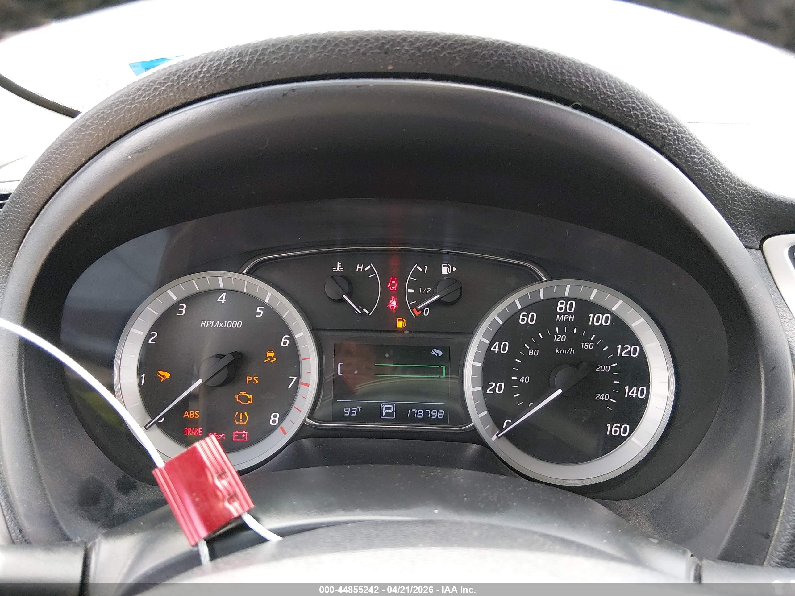 NISSAN SENTRA image 7