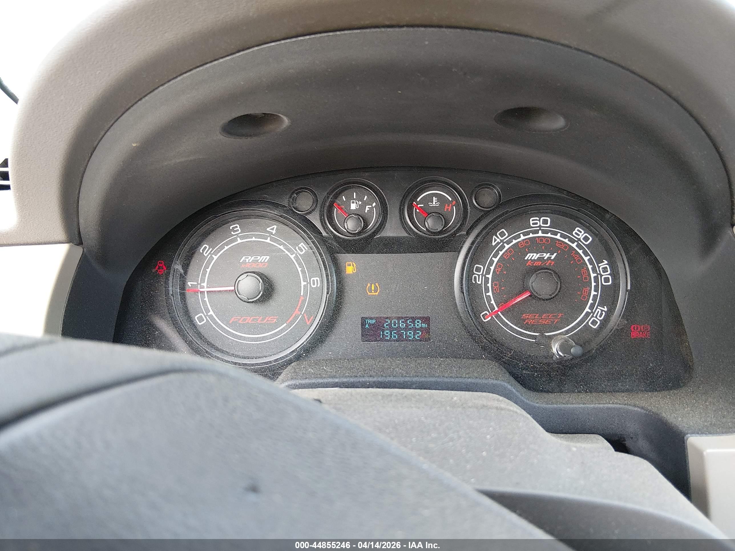 FORD FOCUS image 7