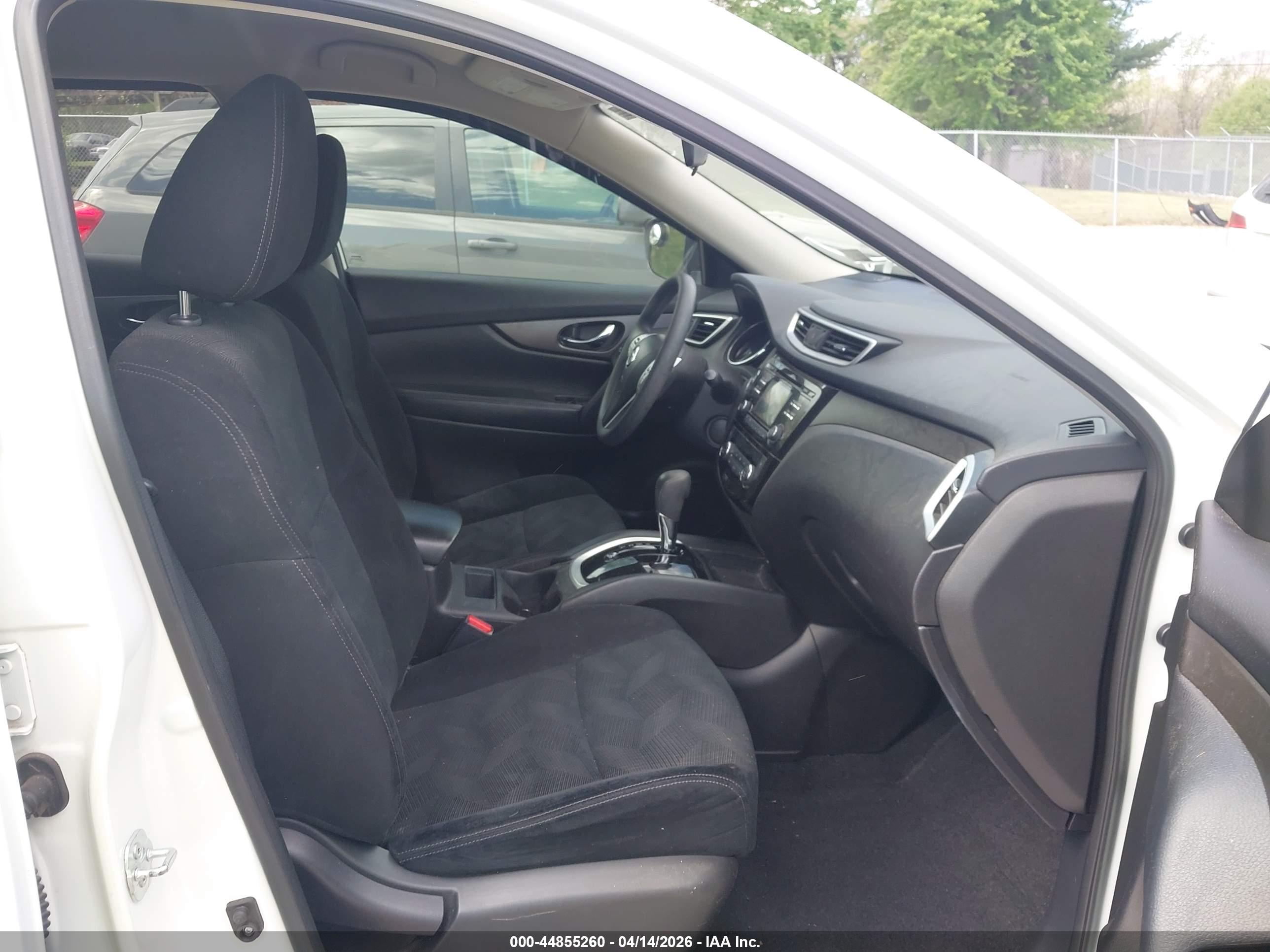 NISSAN ROGUE image 5
