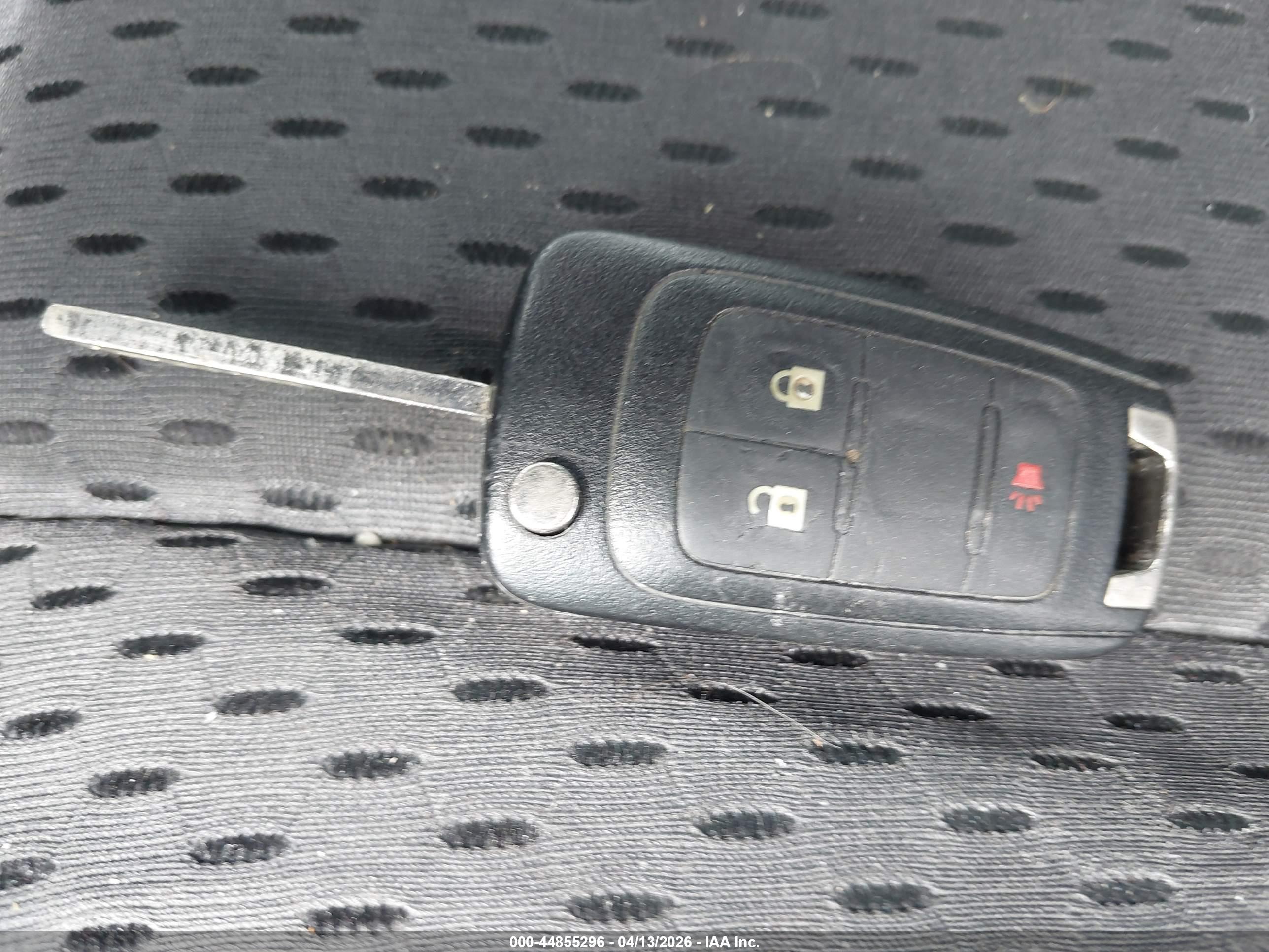 CHEVROLET EQUINOX image 11