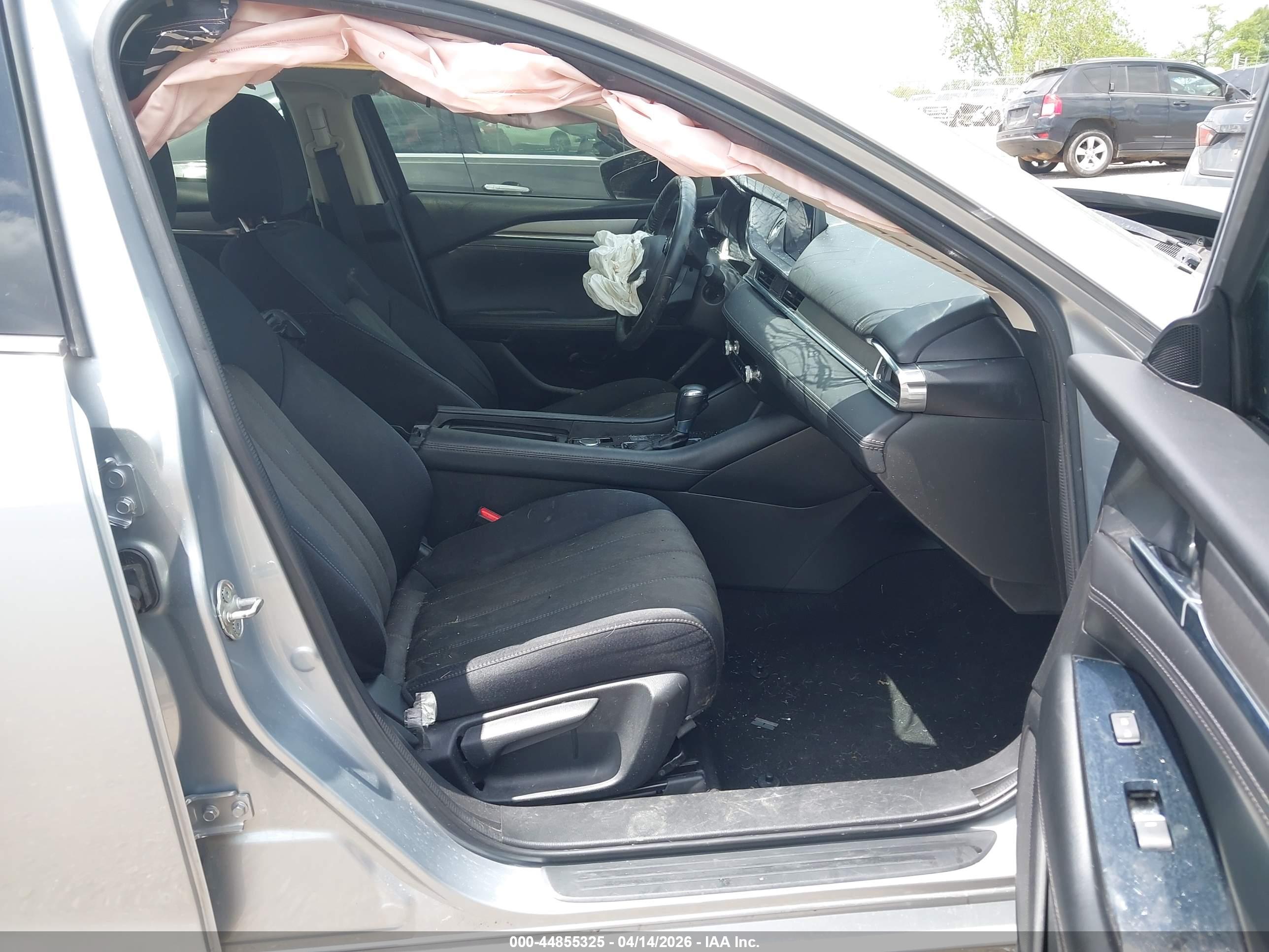MAZDA MAZDA6 image 5
