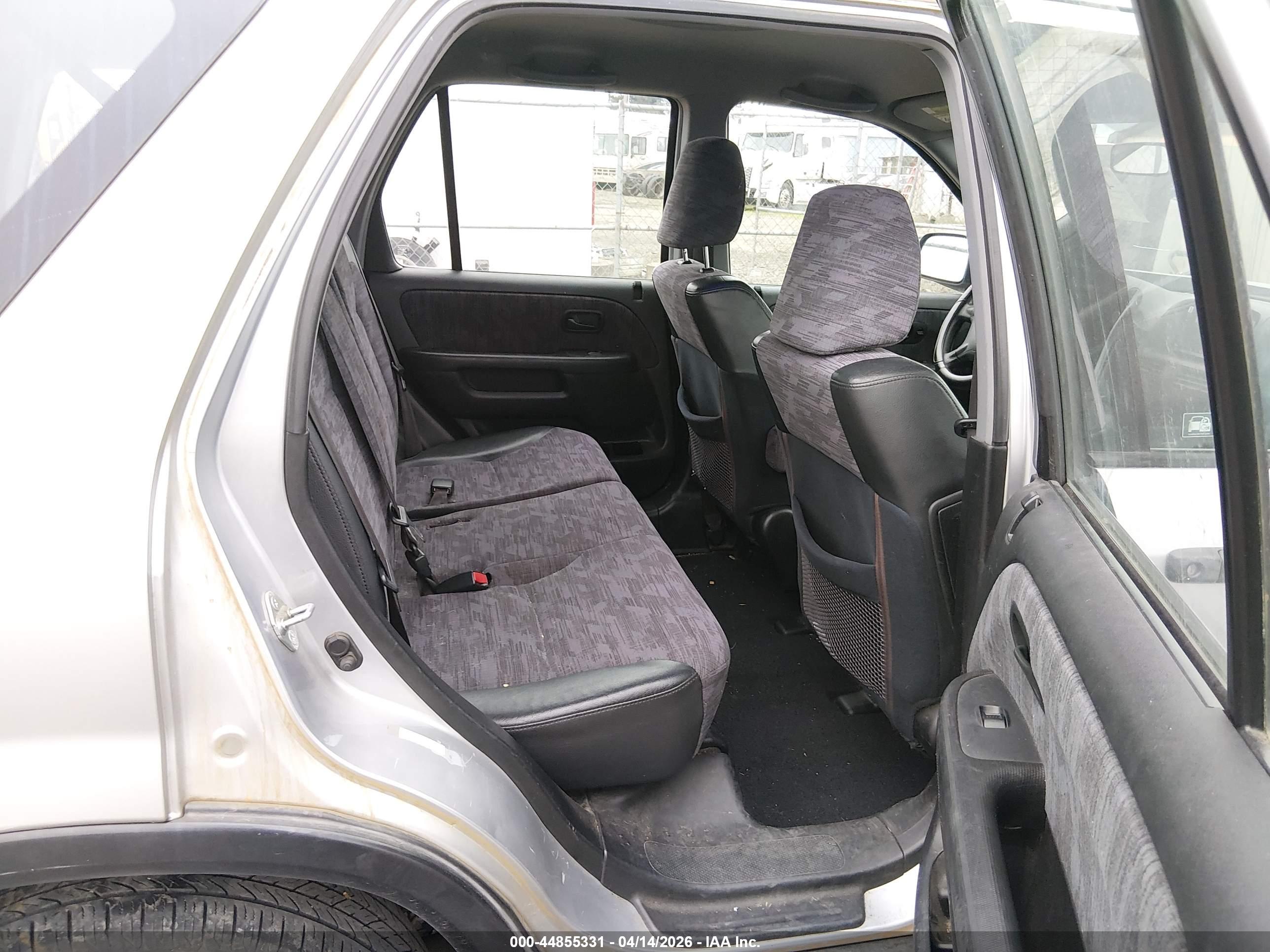HONDA CR-V image 8