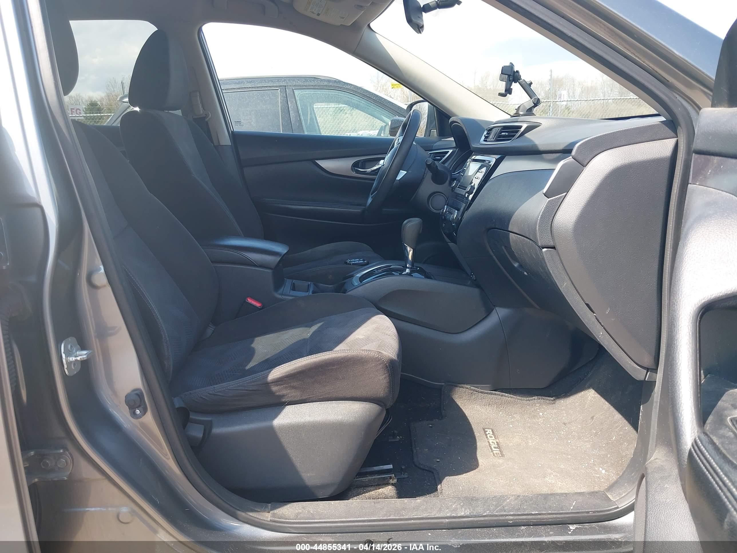 NISSAN ROGUE image 5