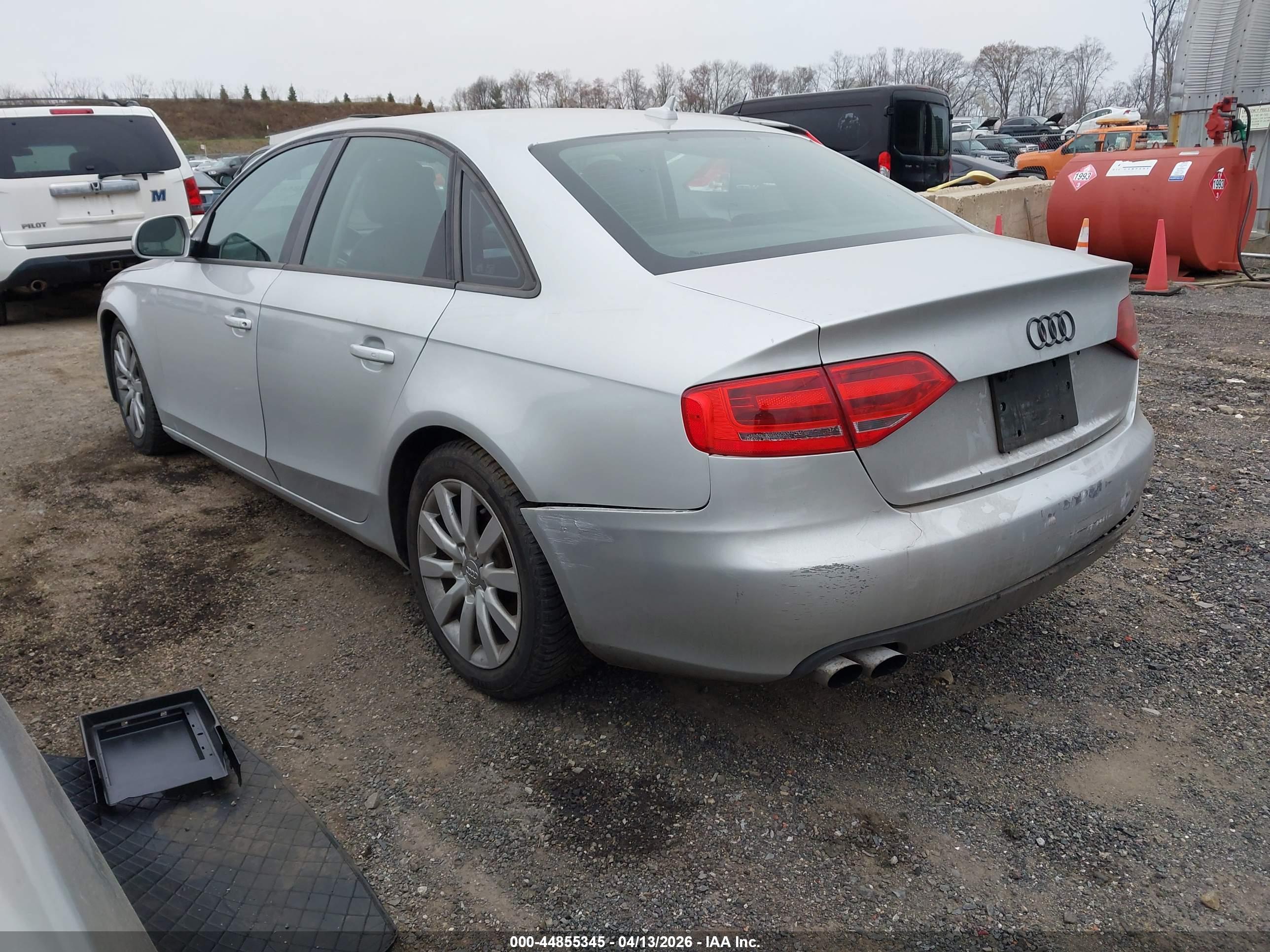 AUDI A4 image 3